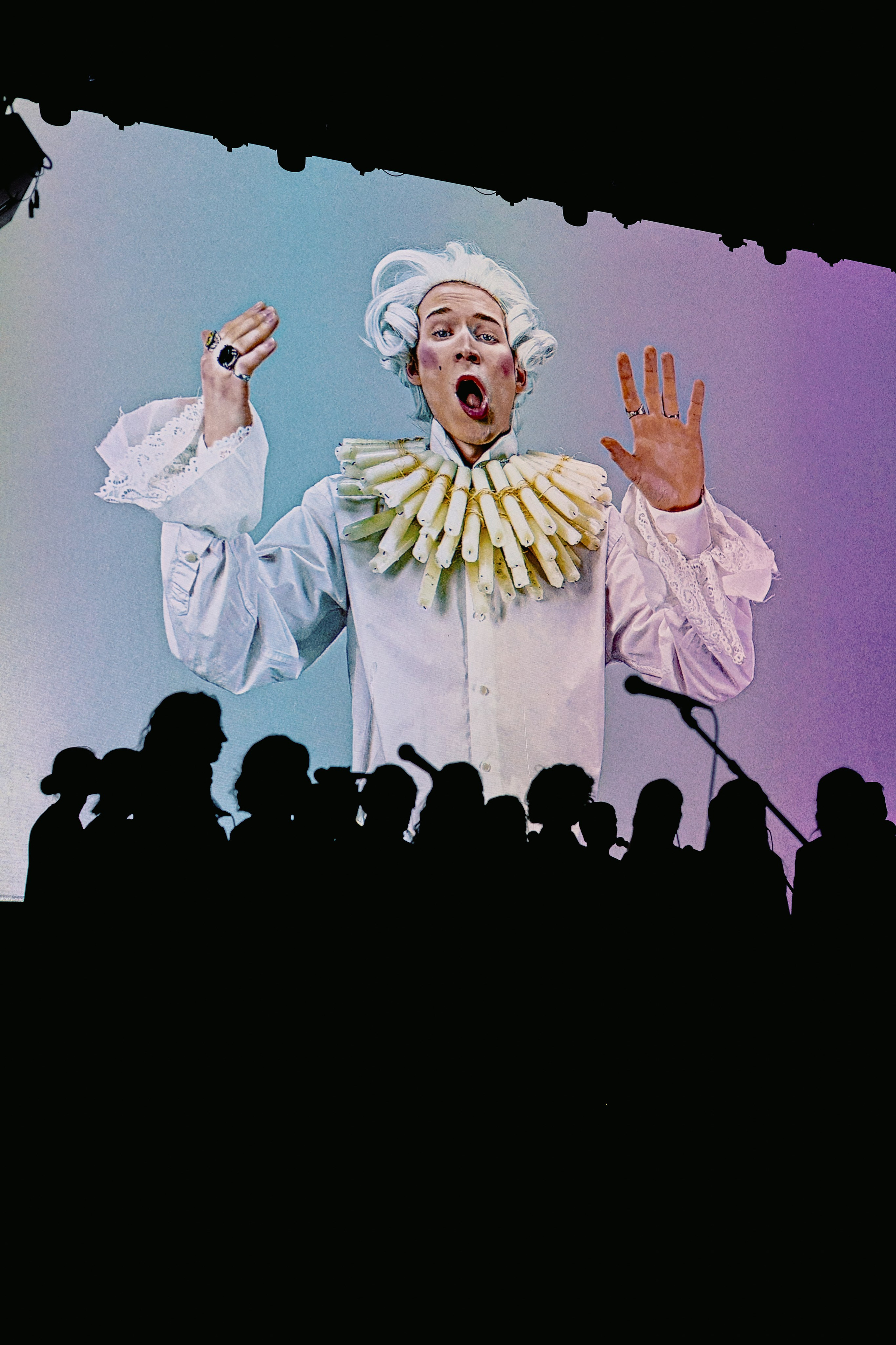 ATTAQUE DE PANIQUE. Réflexion. RUSLAN ROZANOV