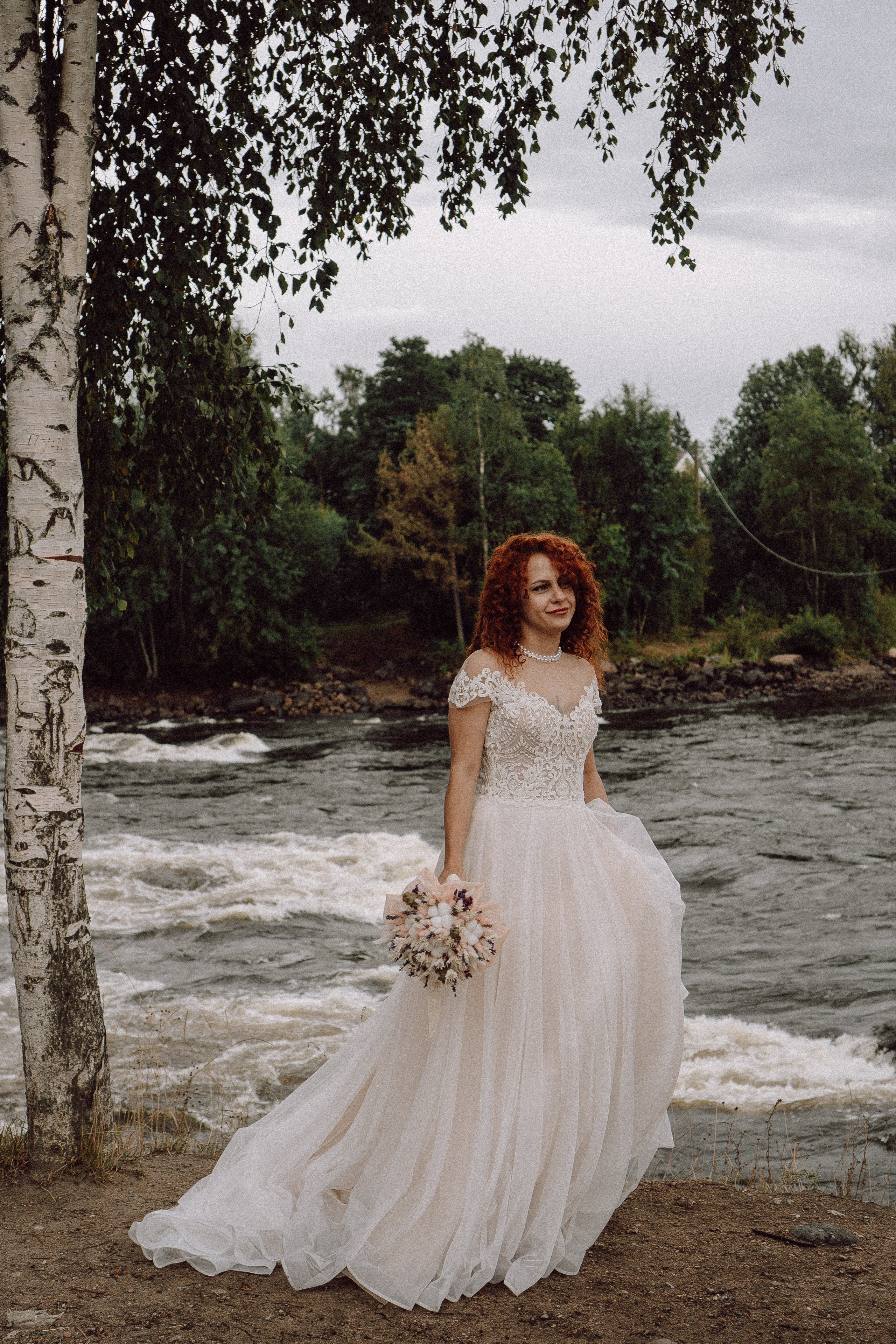 СВАДЕБНАЯ ФОТОСЕССИИЯ ПАРЫ В ГОРОДЕ ПРИОЗЕРСК В СОСНОВОМ ЛЕСУ И С ПИКАПОМ. Профессиональный фотограф, Санкт-Петербург — Виктория Богомолова