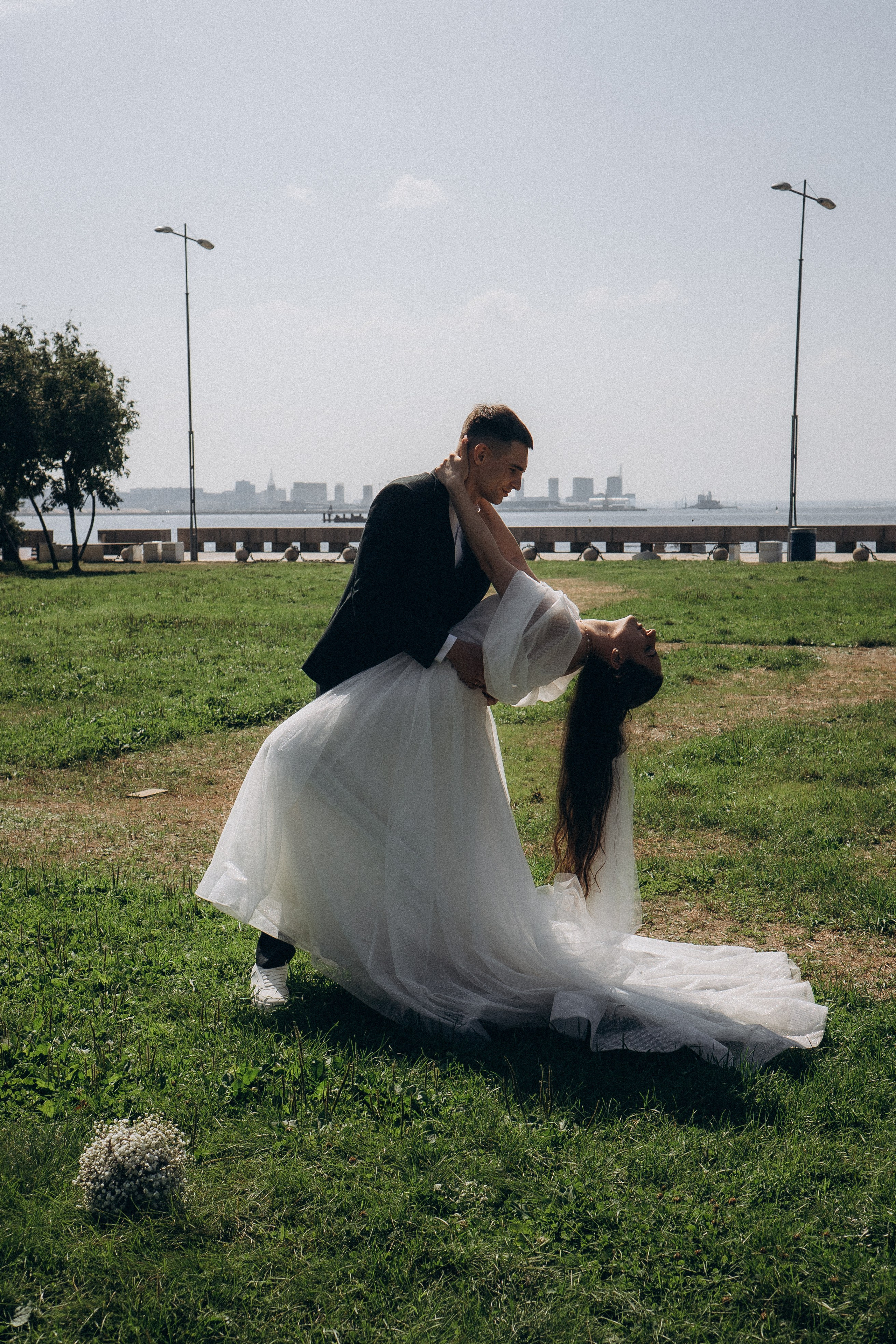 СВАДЕБНАЯ СЬЕМК В ПАРКЕ 300-ЛЕТИЯ. Профессиональный фотограф, Санкт-Петербург — Виктория Богомолова