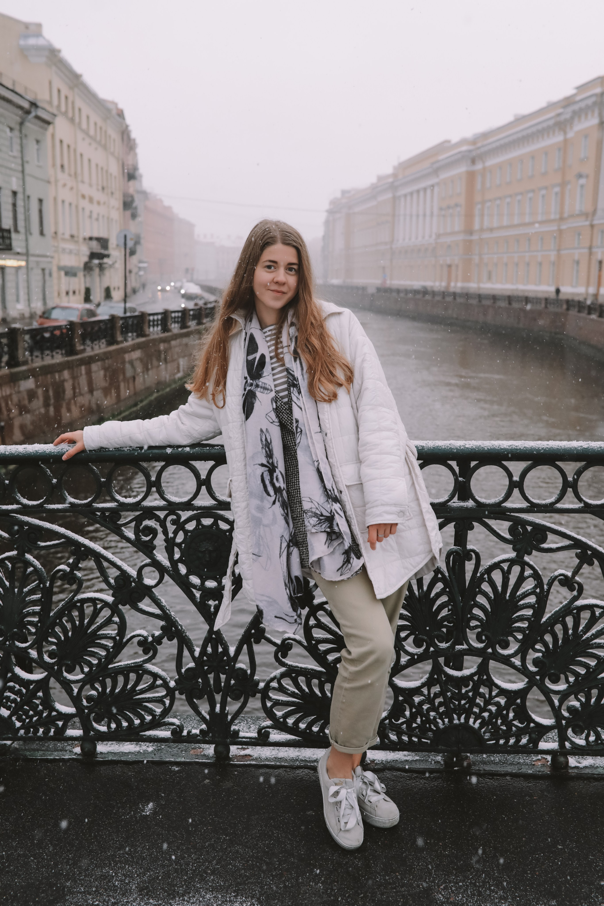 Фотопрогулка по Дворцовой площади под первым снегом, в Санкт-Петербурге. Фотограф в Санкт-Петербурге Разиля Идиятуллина