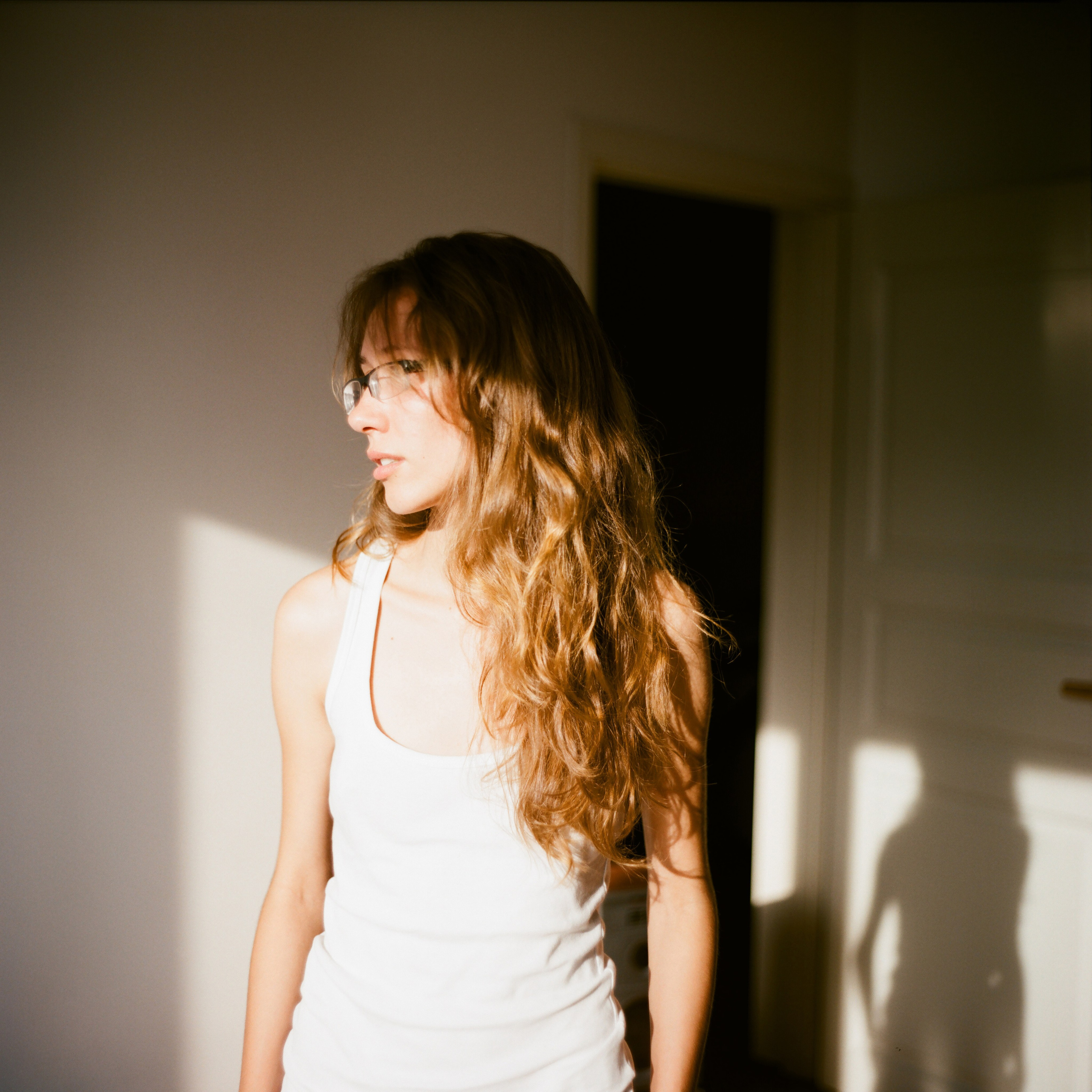 Portraits / color. Katya Zimina, film photographer