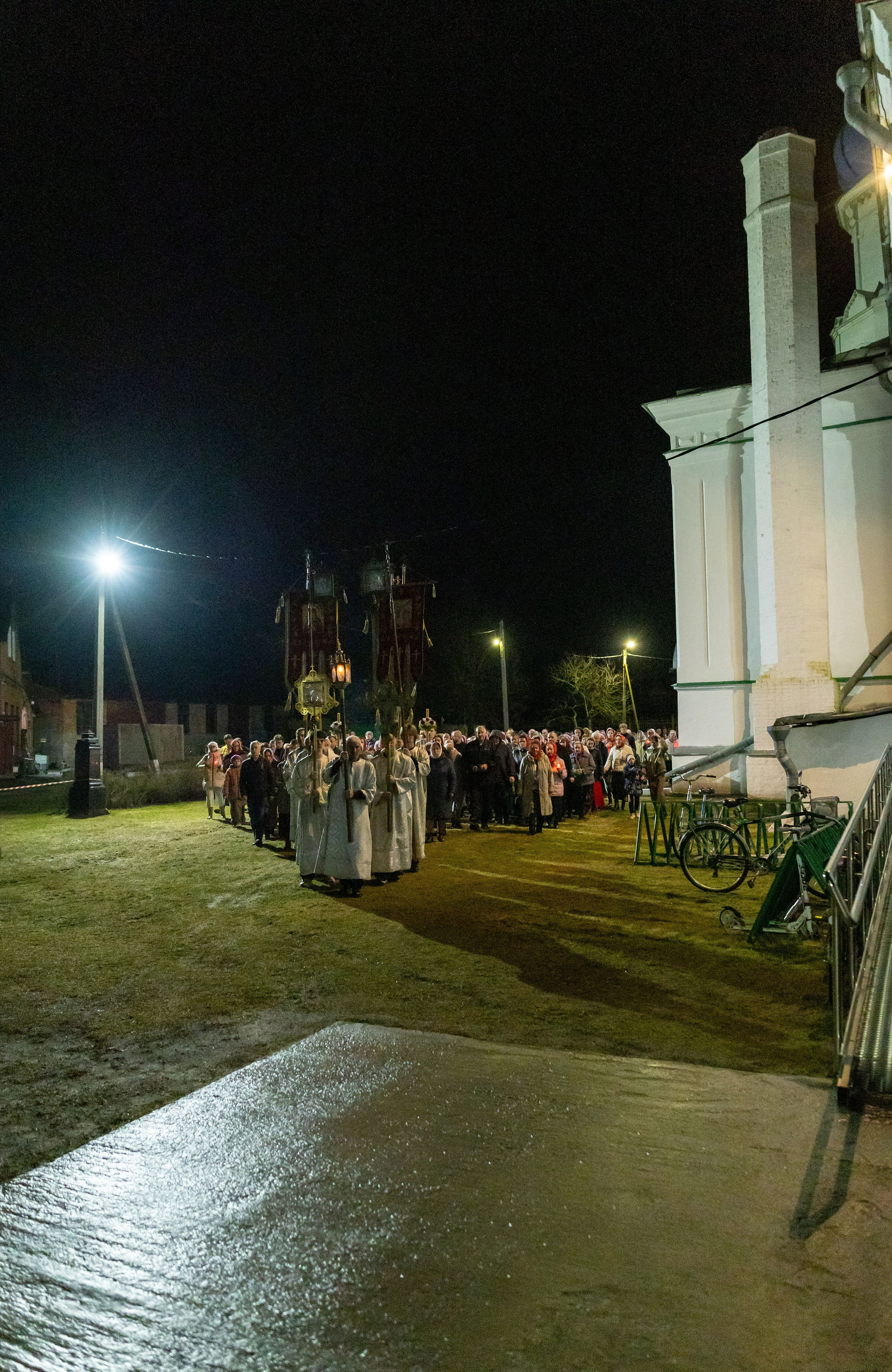Пасха Воскресенский храм с Ашитково. Семейный и детский фотограф Анна Петракова