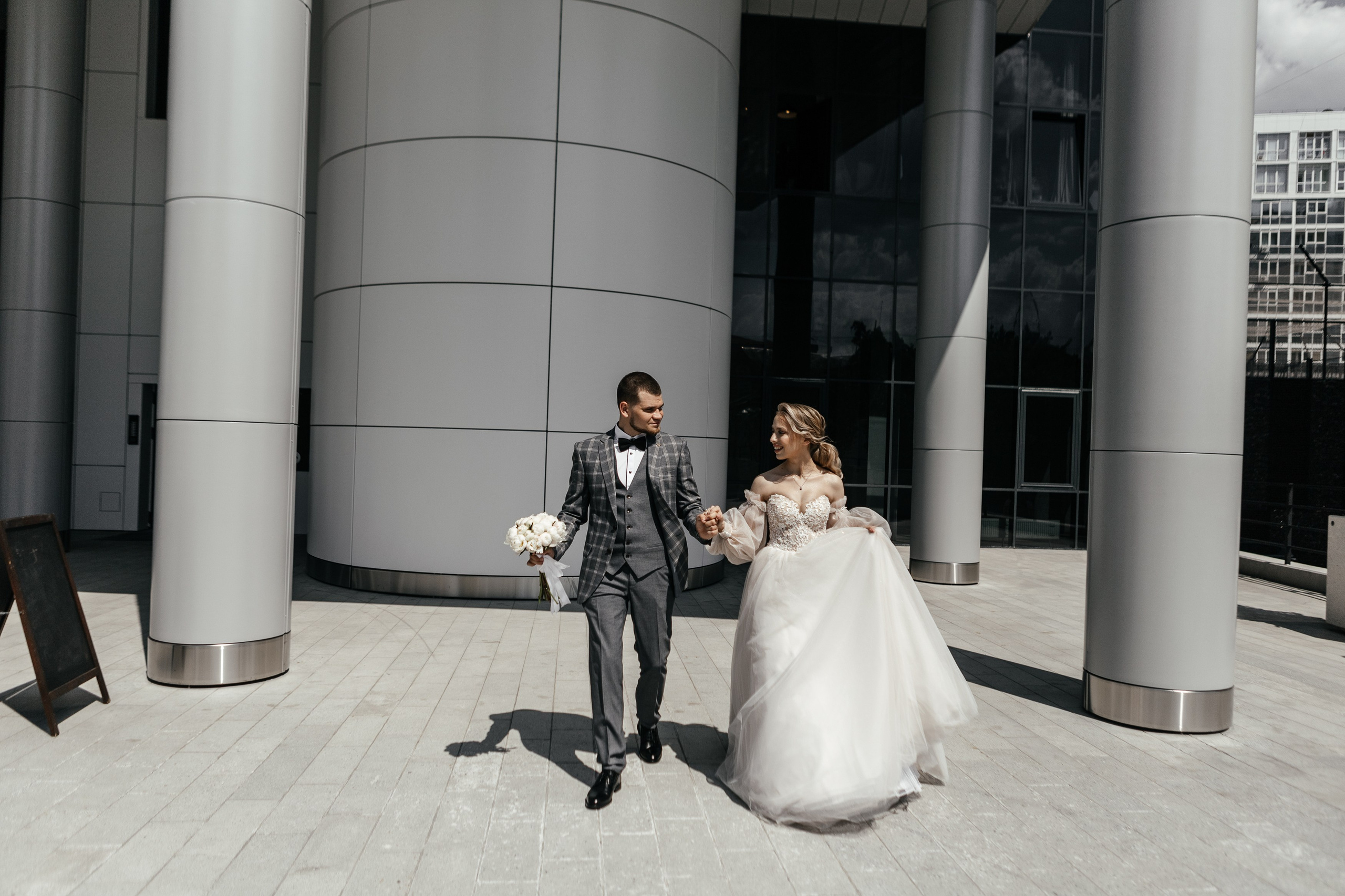 Свадебный фотограф Уфа — Руслан ГабдлисламовЖивые эмоции, красивые кадры, воспоминания на всю жизнь.Работаю по всей Республике Башкортоста. Свадебный фотограф Уфа Руслан Габдлисламов