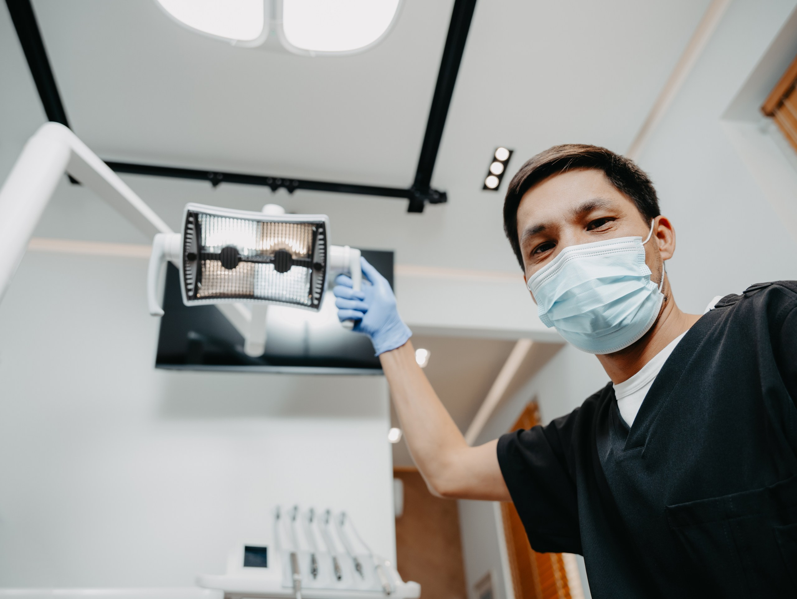 Karasaev Dental. Коммерческий и некоммерческий фотограф в Алматы Сланбек Адиль