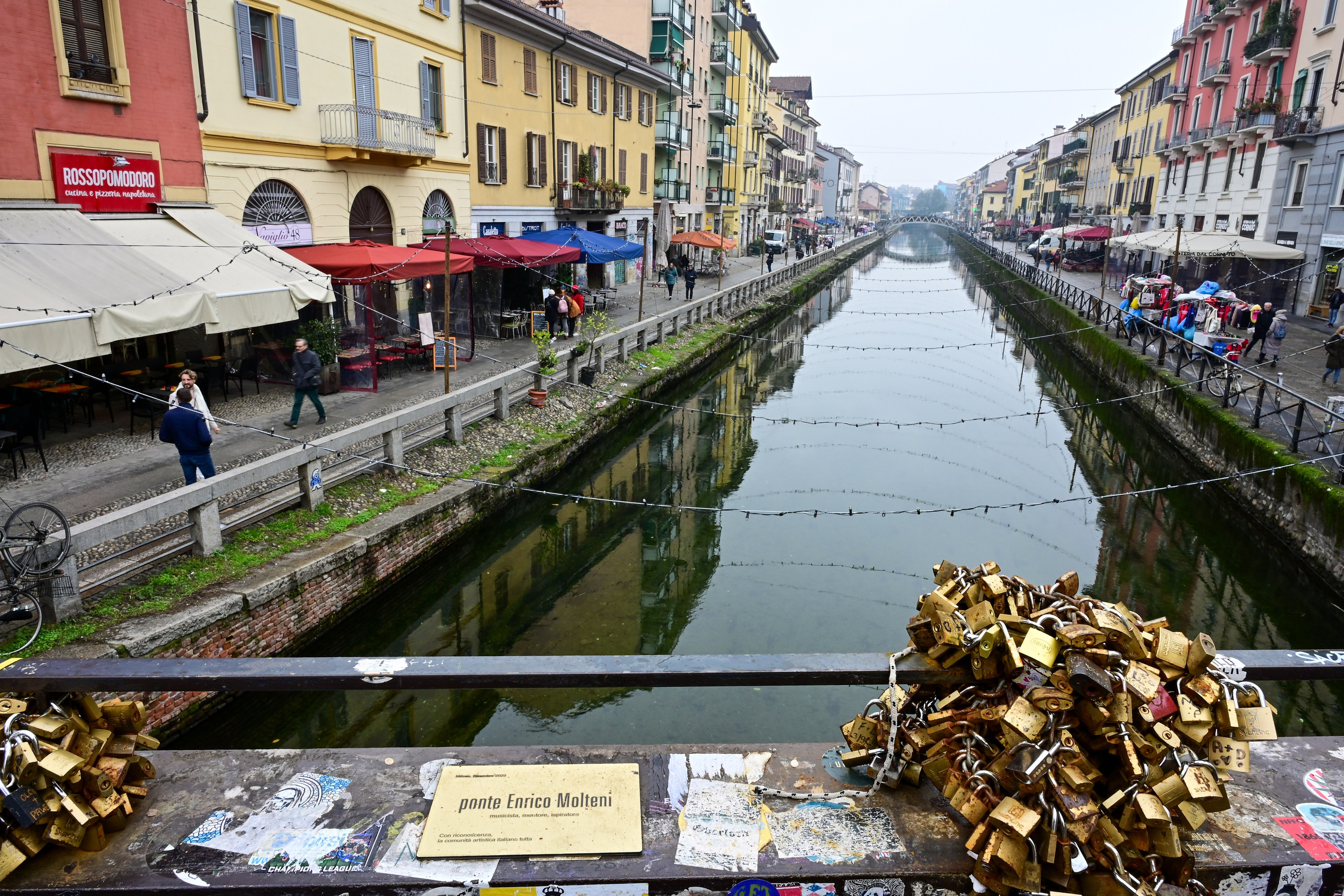Milano: Navigli, City, Trams. Фотограф Минск