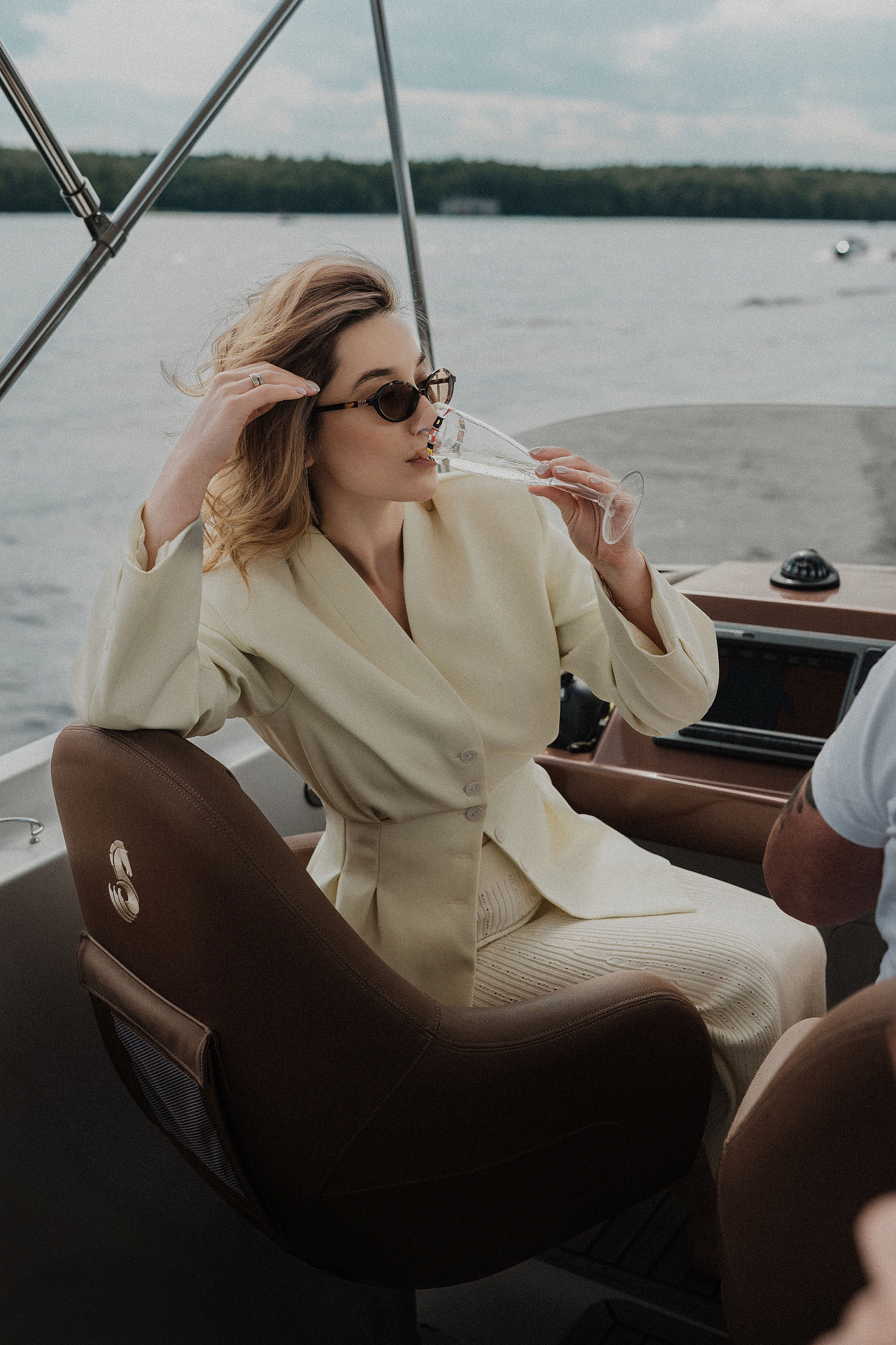 Девичник на яхте. Фотограф в Москве Ангелина Ким