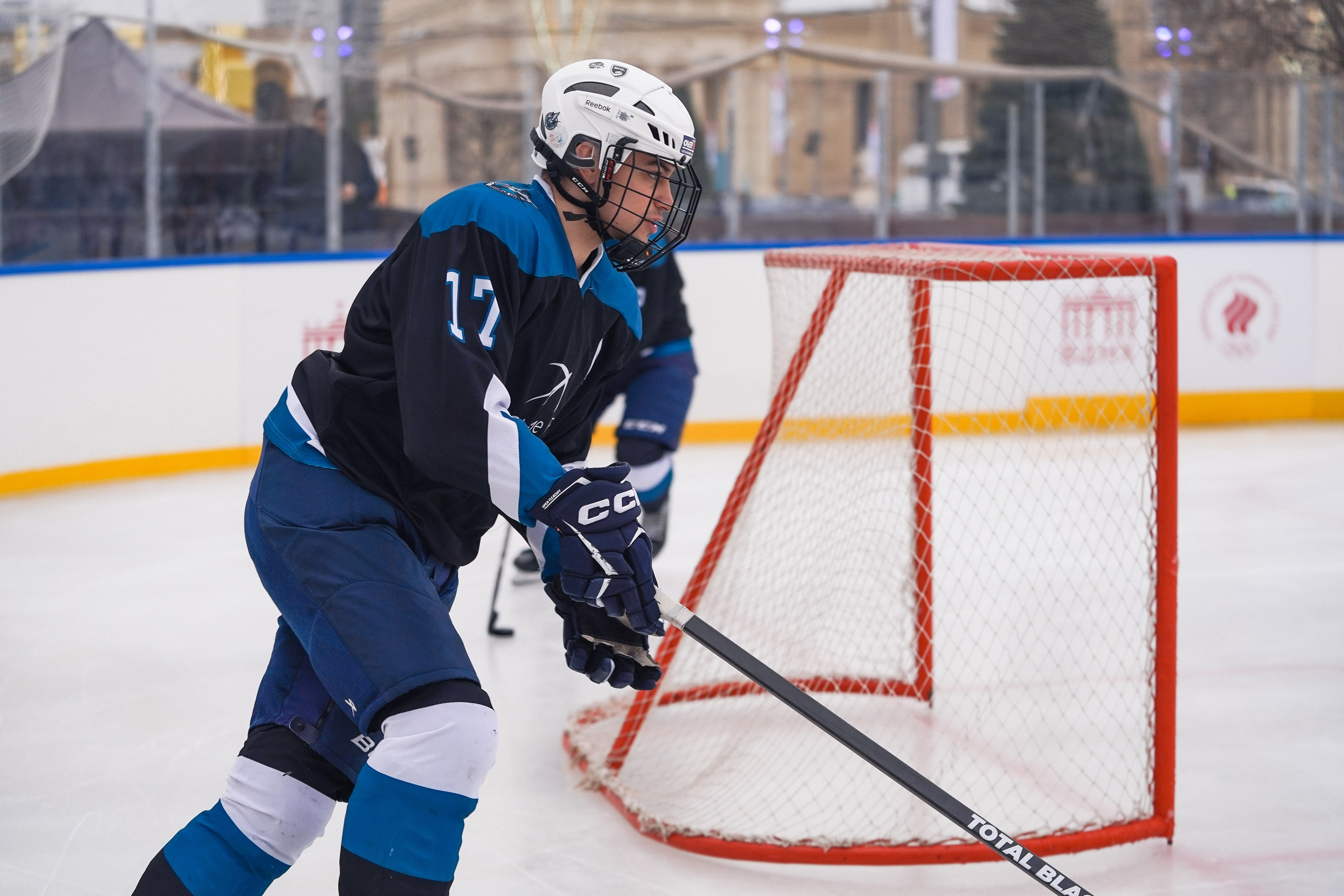 Хоккейный матч на ВДНХ. Анна, фотограф Москва, Зеленоград
