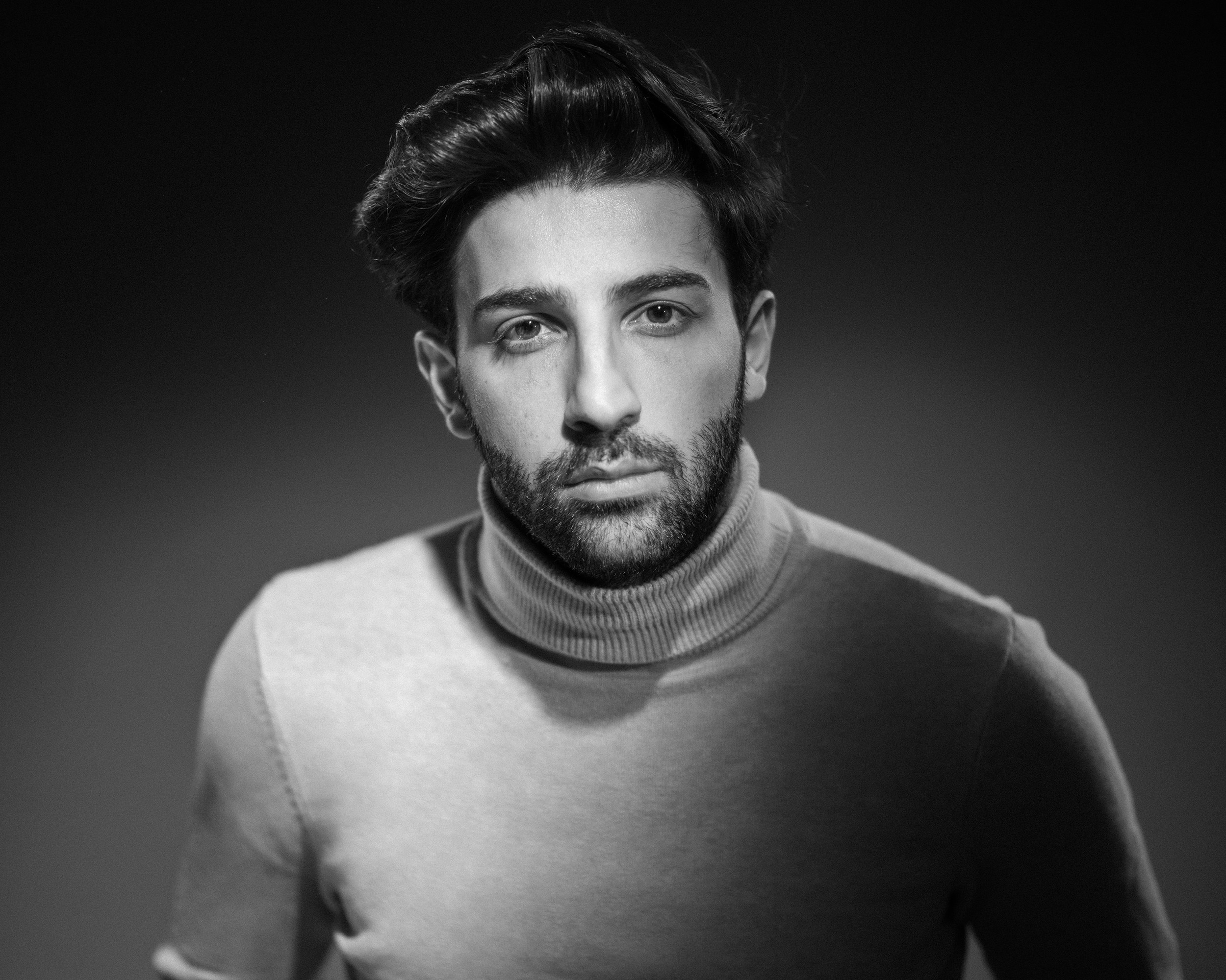 Ваган Сароян — съемка в стиле Harcourt. Портретный фотограф в Москве Андрей Троицкий