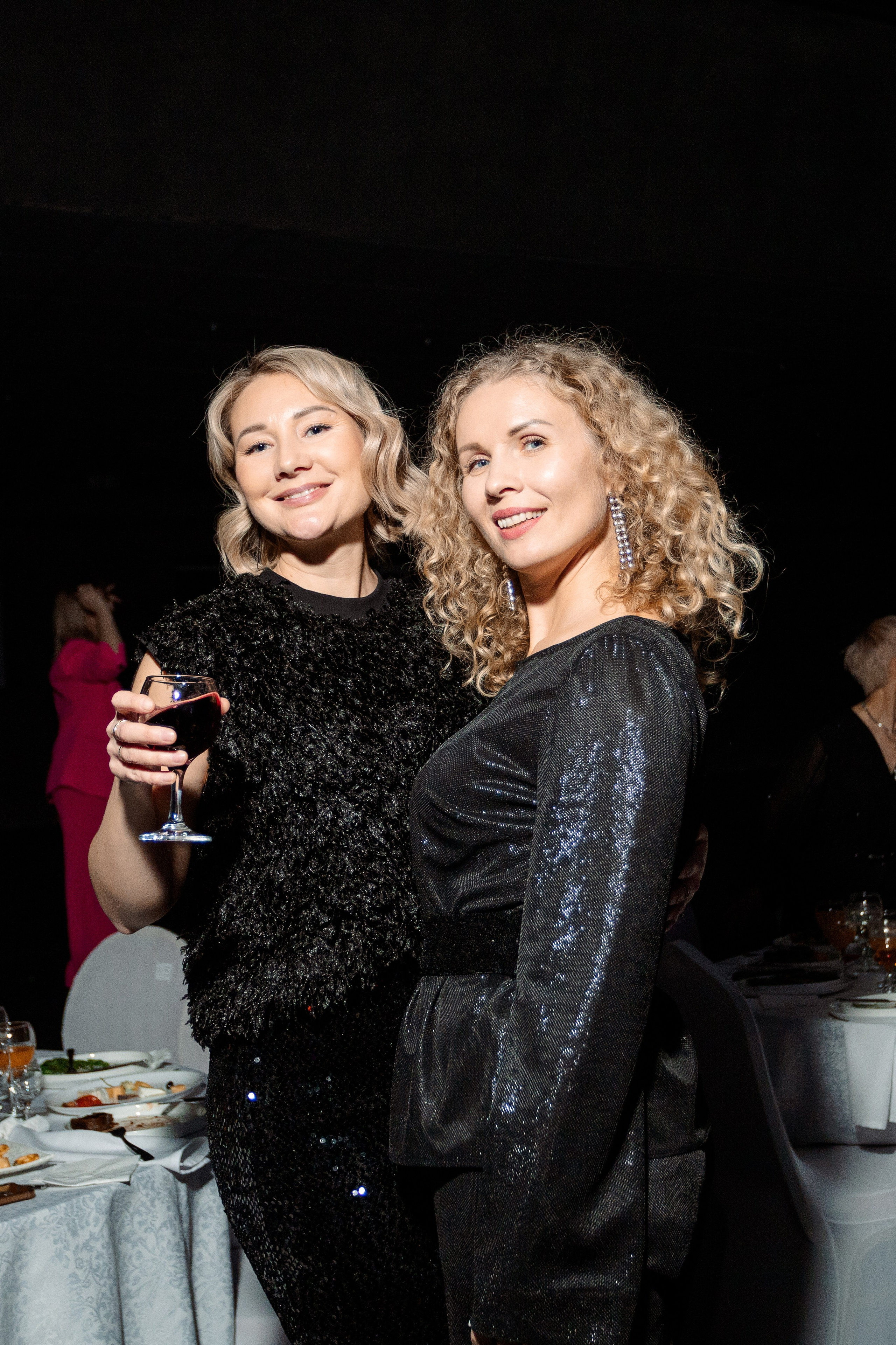 РЕПОРТАЖ: НОВЫЙ ГОД В ДК МЕТАЛЛУРГ. Профессиональный фотограф в Ижевске Леша Петров