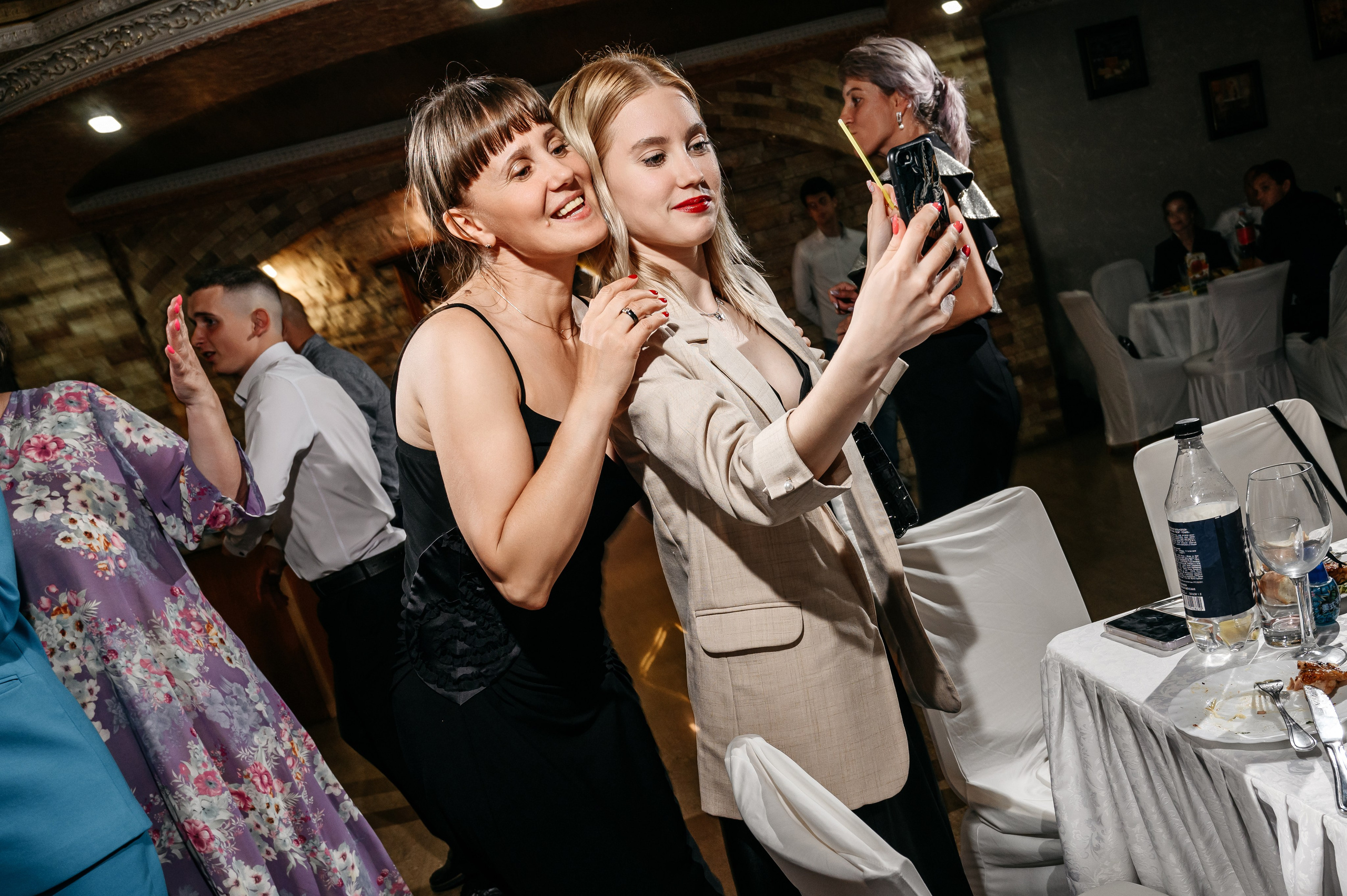 Выпускной СОШ 47. Фотограф Владивосток. Игорь Кирсанов