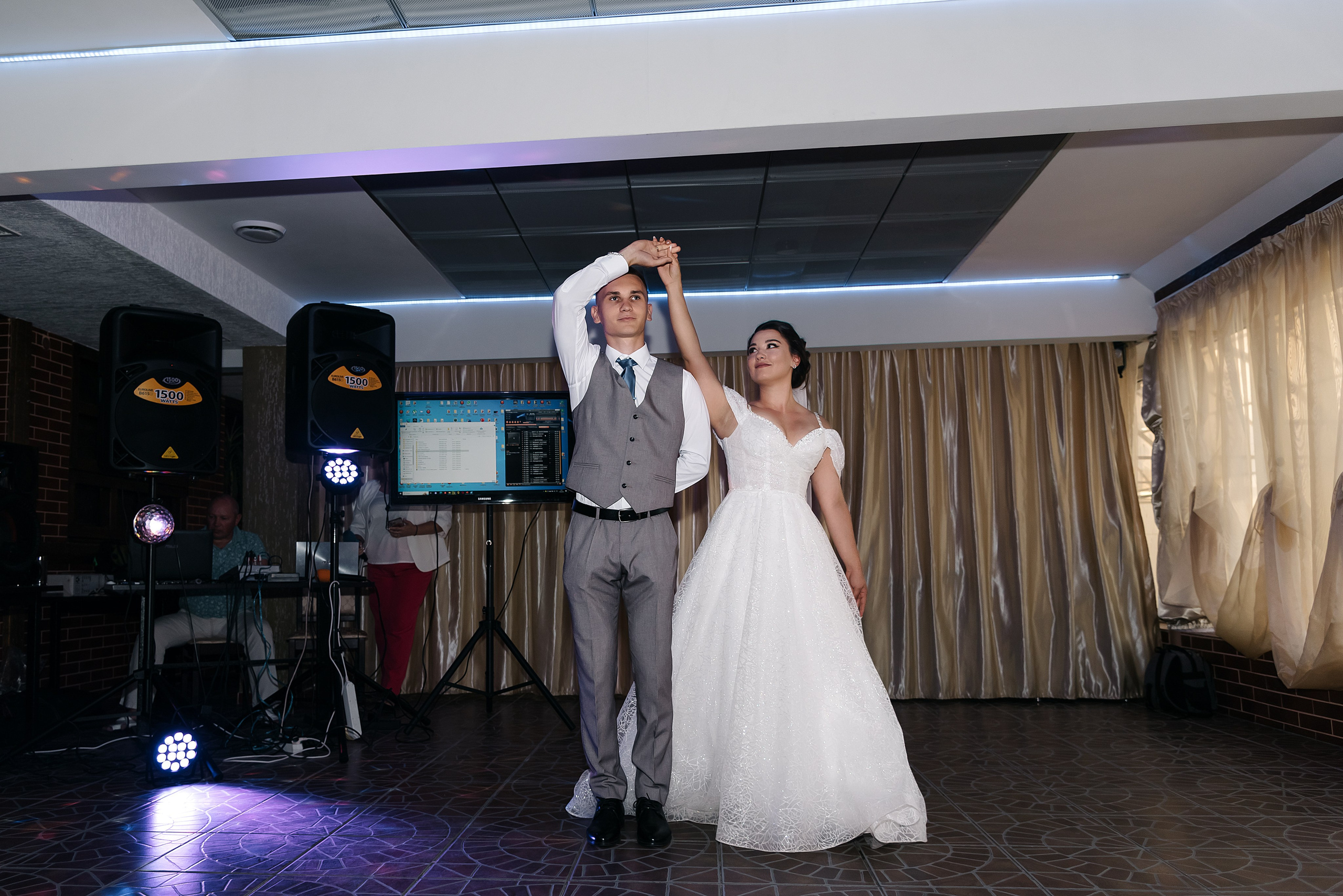 Роман и Карина. Фотограф Волжский Екатерина Егорова