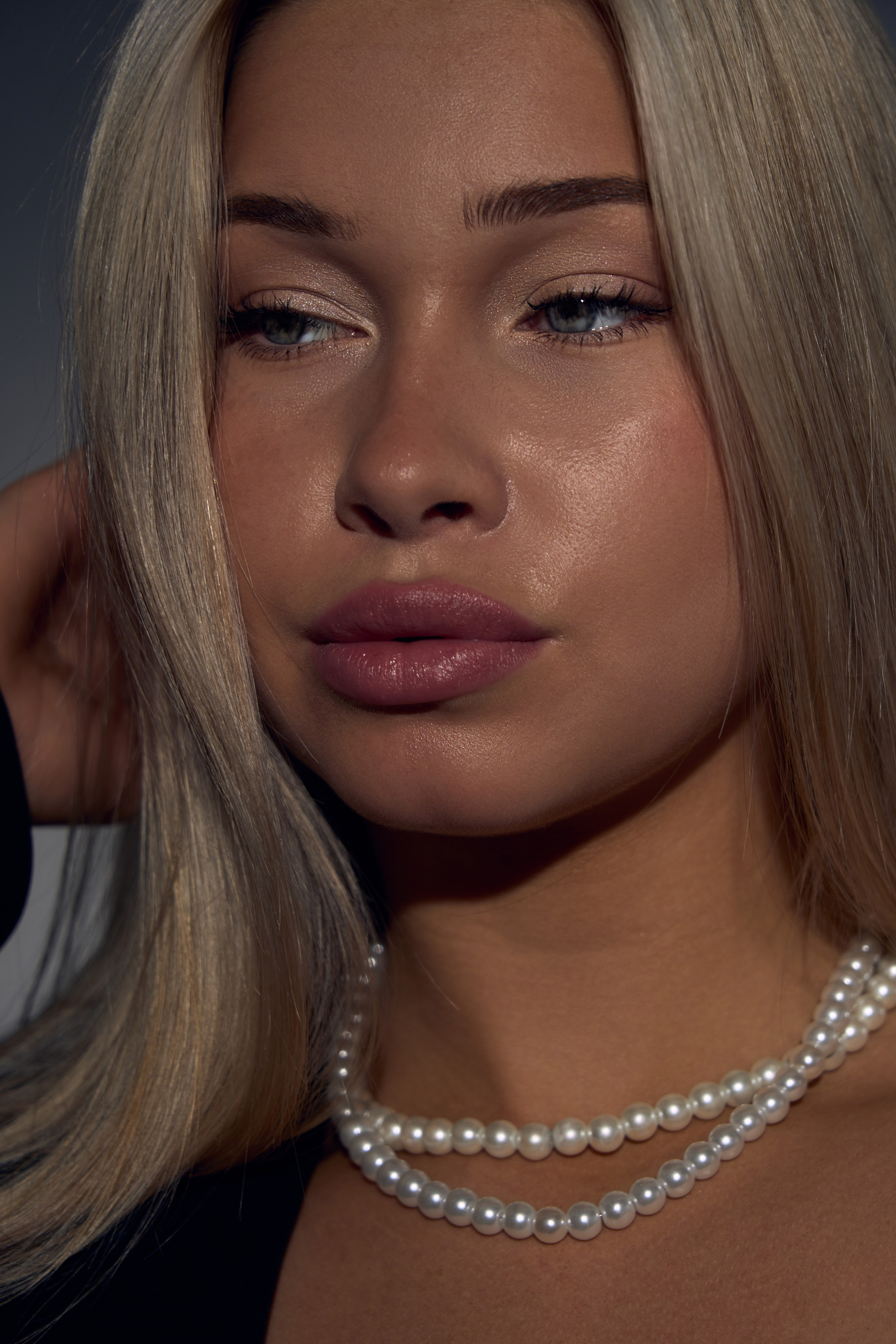 Юля. Репортажный фотограф мероприятий и концертов в Екатеринбурге