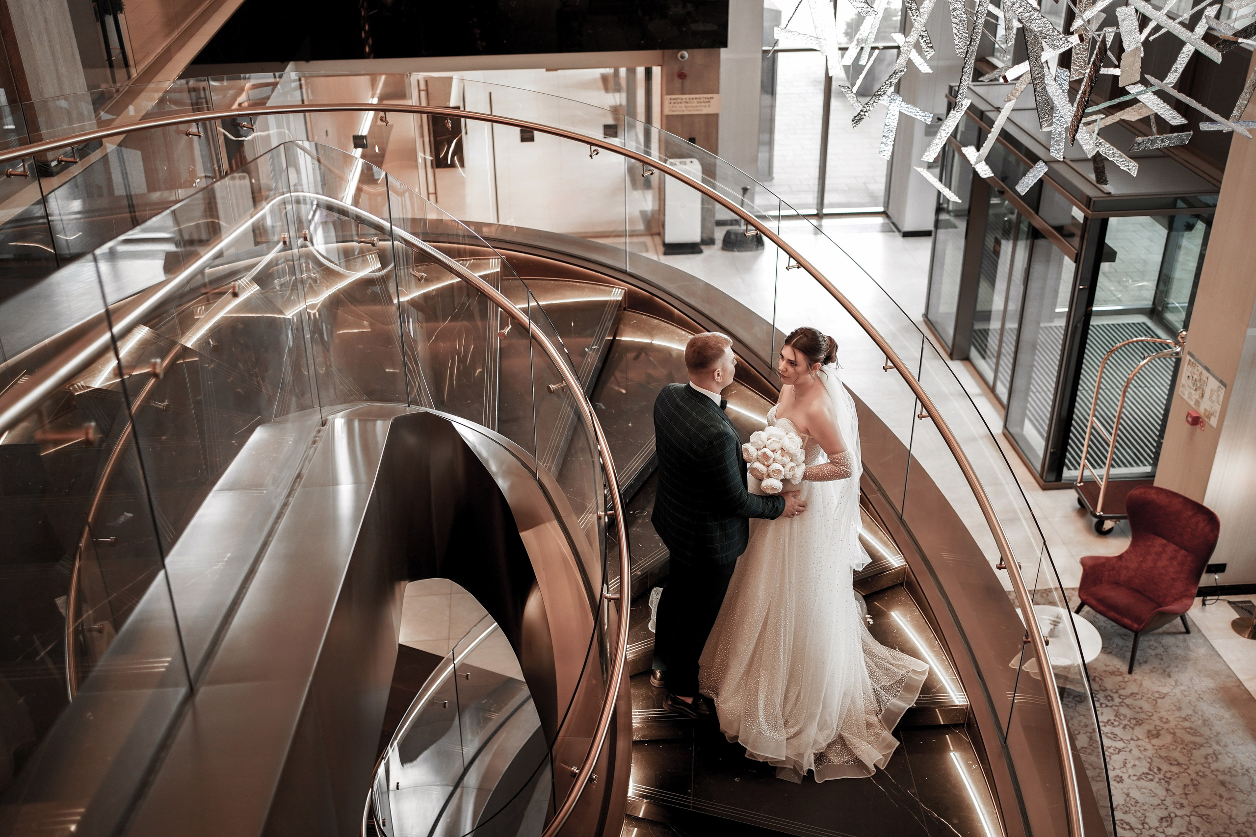 Свадебная фотосессия в отеле Хаятт. Свадебный фотограф в Ростове-на-Дону. Таинство Крещения и Венчания, семейные фотосессии. Алёна Чёботова