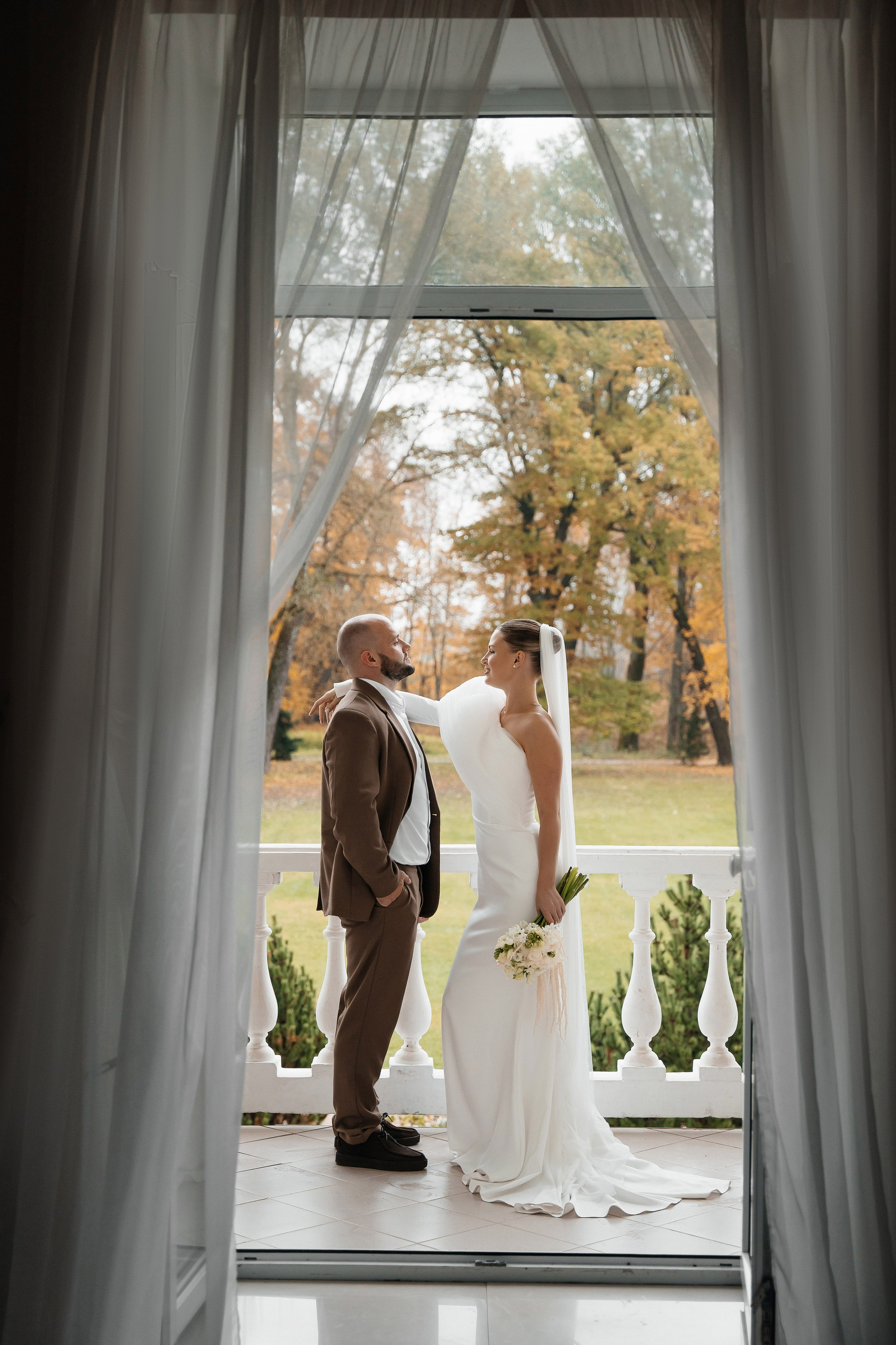 Артём и Елизавета 10/10/2025. Фотограф в Смоленске Ольга Давыдова