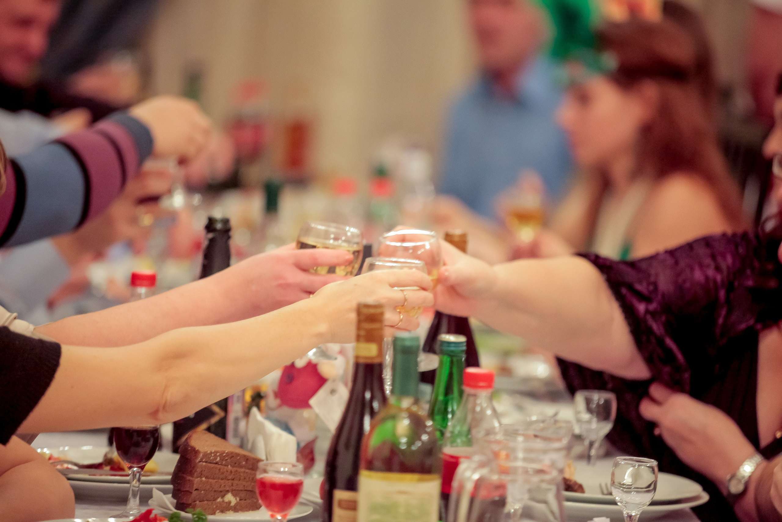 Корпоратив. Max Matvich and Victoria Basova are professionals in their field