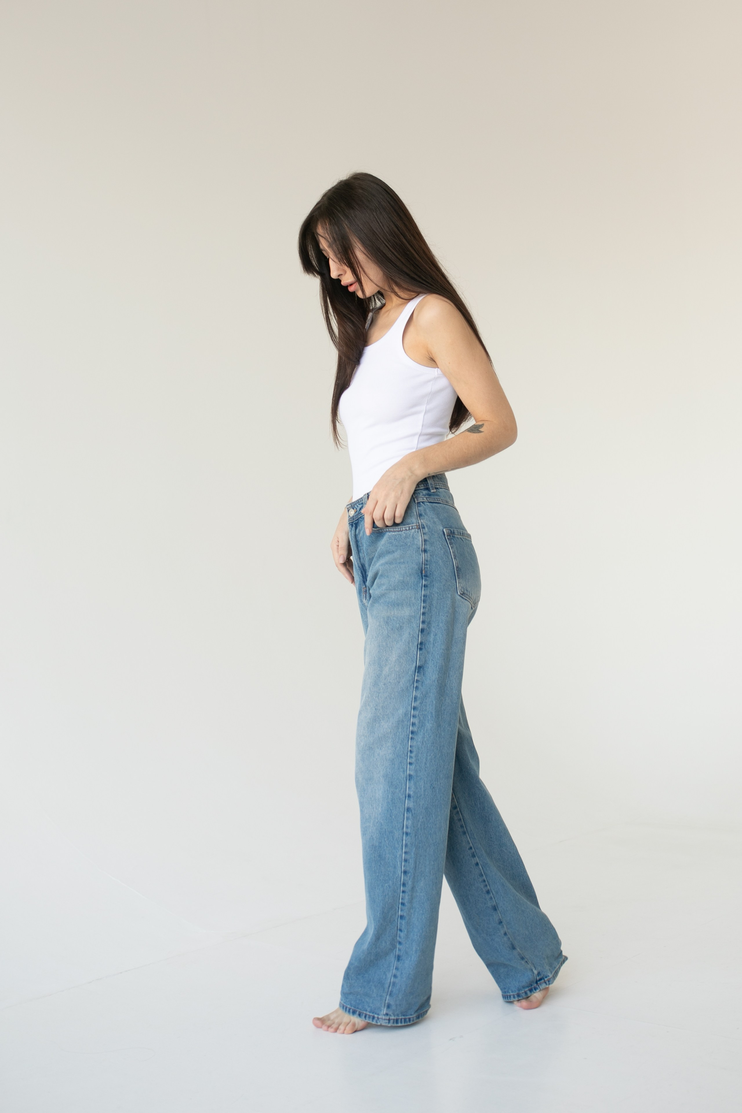 Лена. Естественный свет. Циклорама. Нюд. Фотограф в Новосибирске Ася Зверева