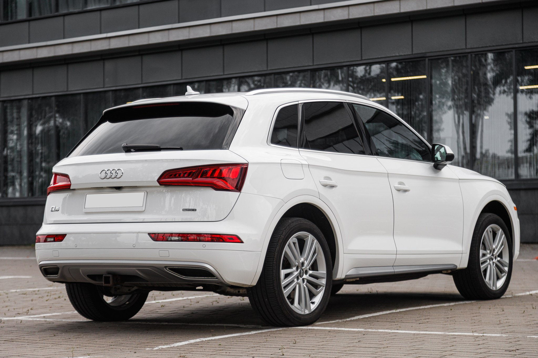 Автомобили. Репортажный фотограф Александр Задорин, Минск, Беларусь