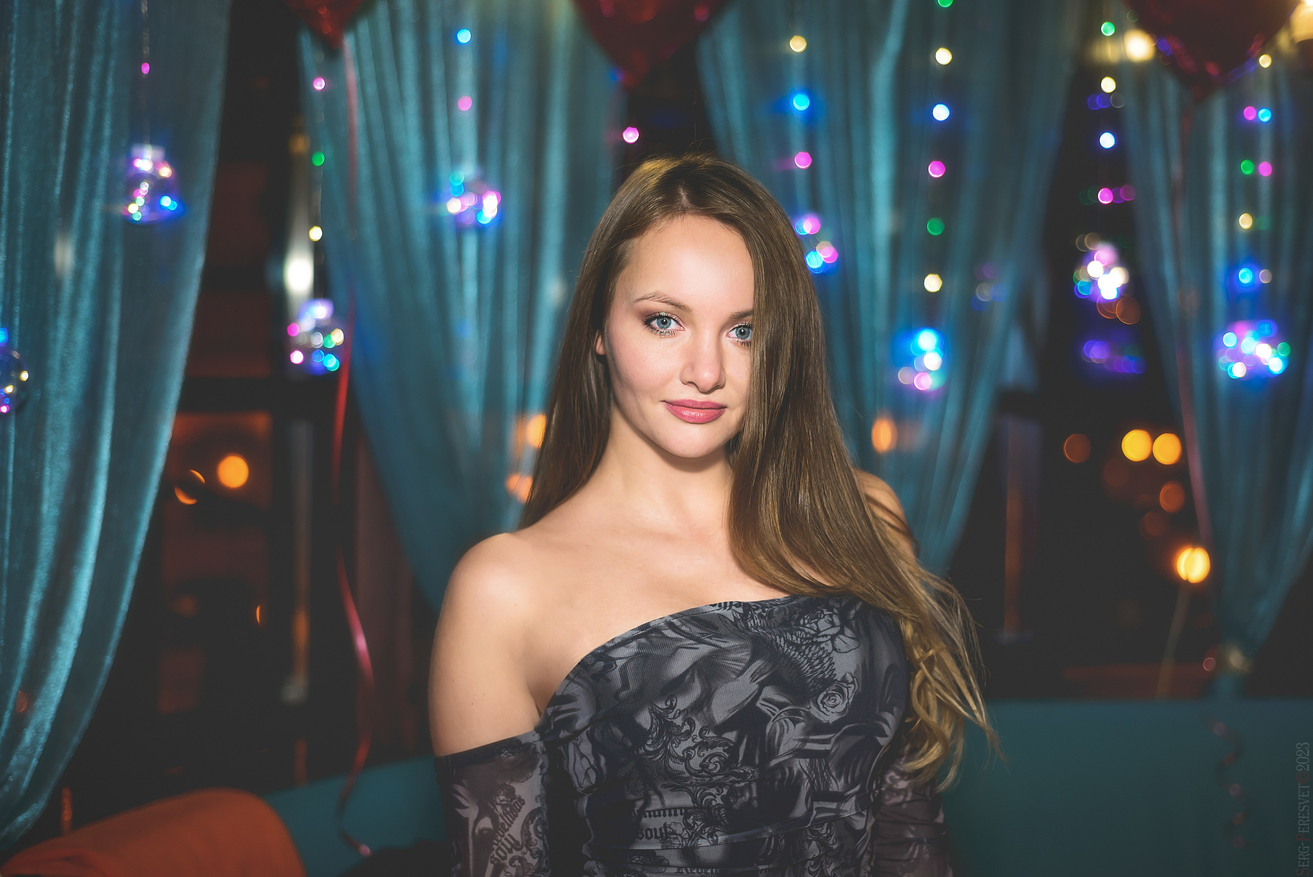 Фотосессия для девушек на природе в Москве - фотограф Сергей Пересвет. Ваш фотограф на праздник в Москве, Раменском, Жуковском, Люберцах