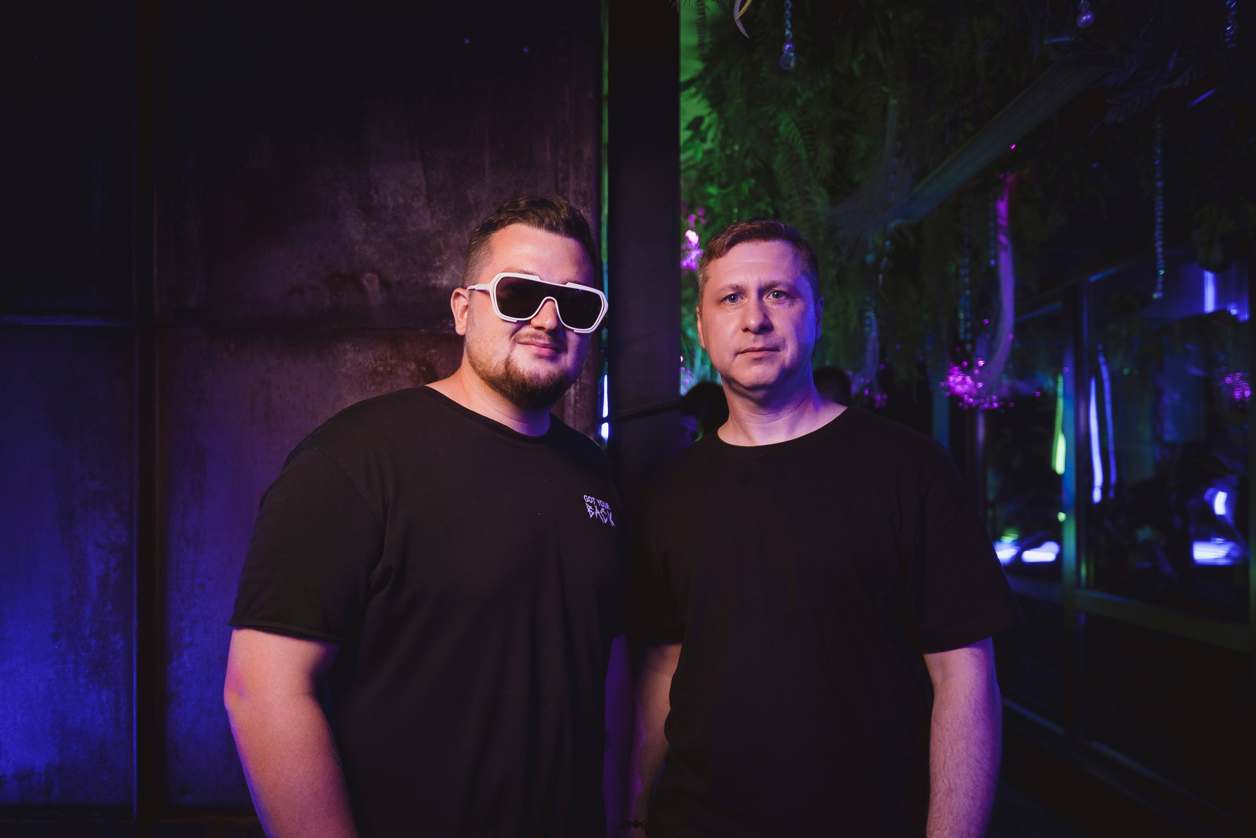 Embargo 27/04. Главная