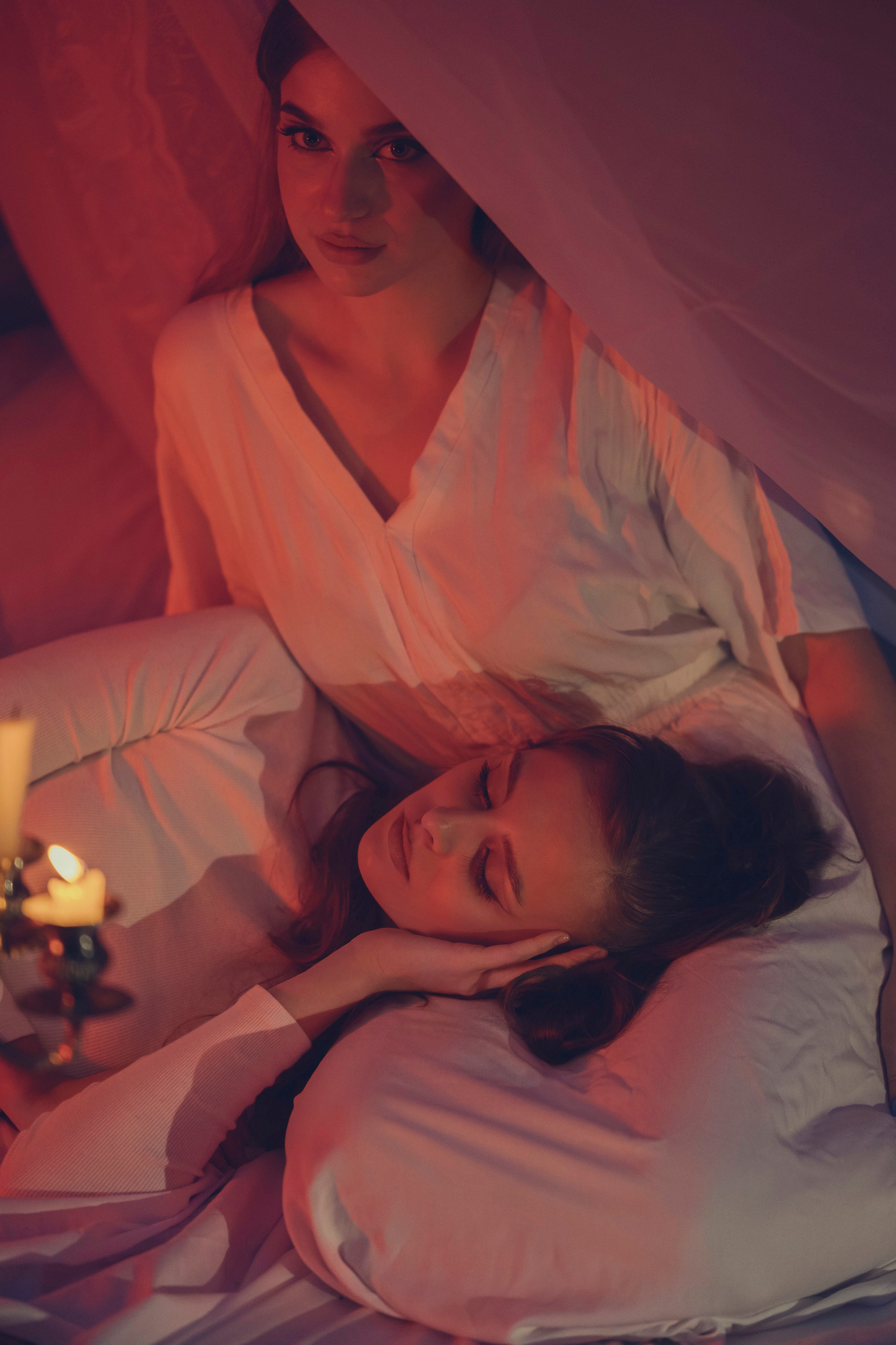 Дарья и Анастасия. Главная