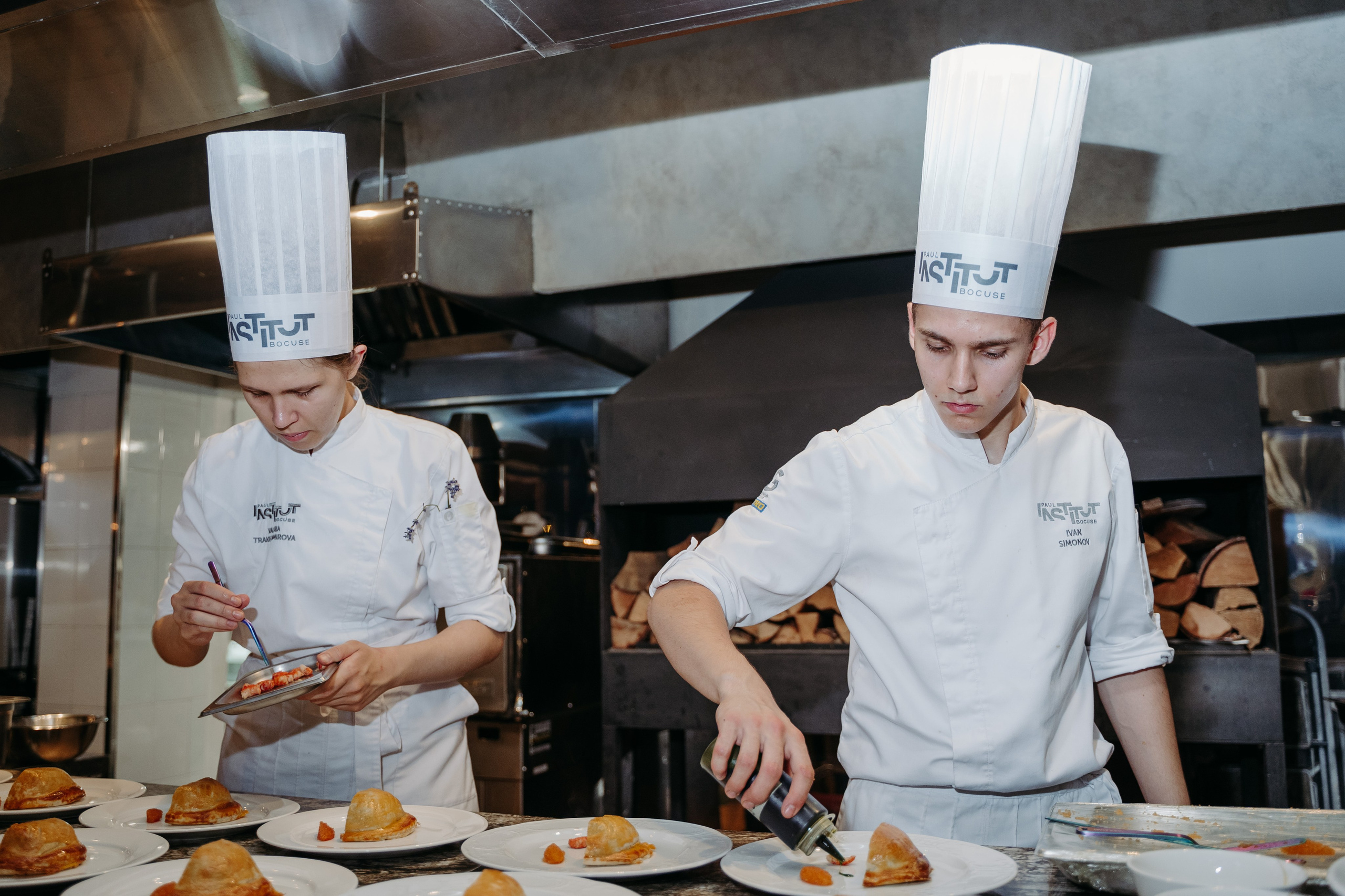 Открытый ужин с Mishlen Шеф Поварами. Репортажный и свадебный фотограф в Москве Рая Небогатова