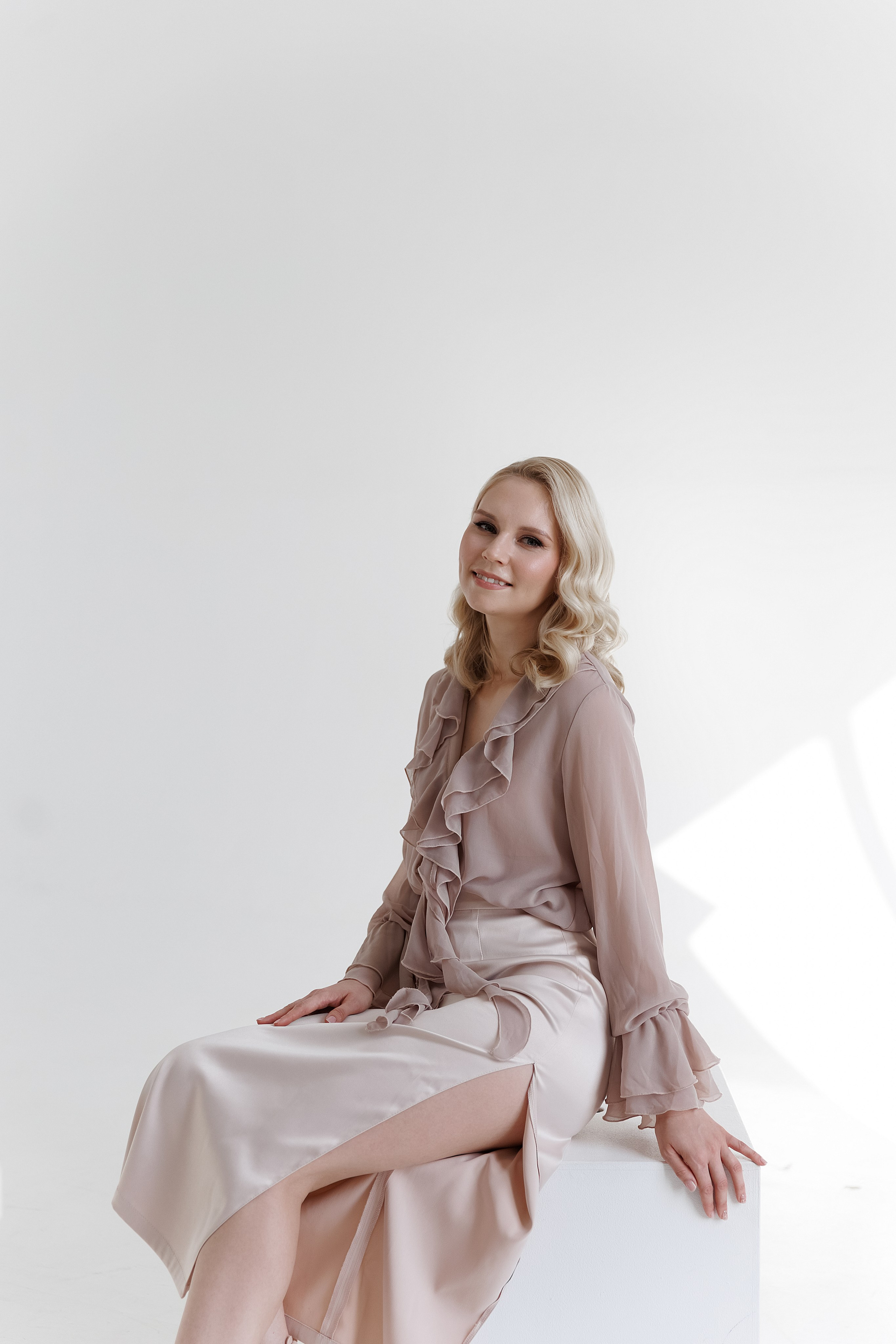 Диана с мамой в студии. Свадебный фотограф в Пскове и Санкт-Петербурге | Анна Голикова