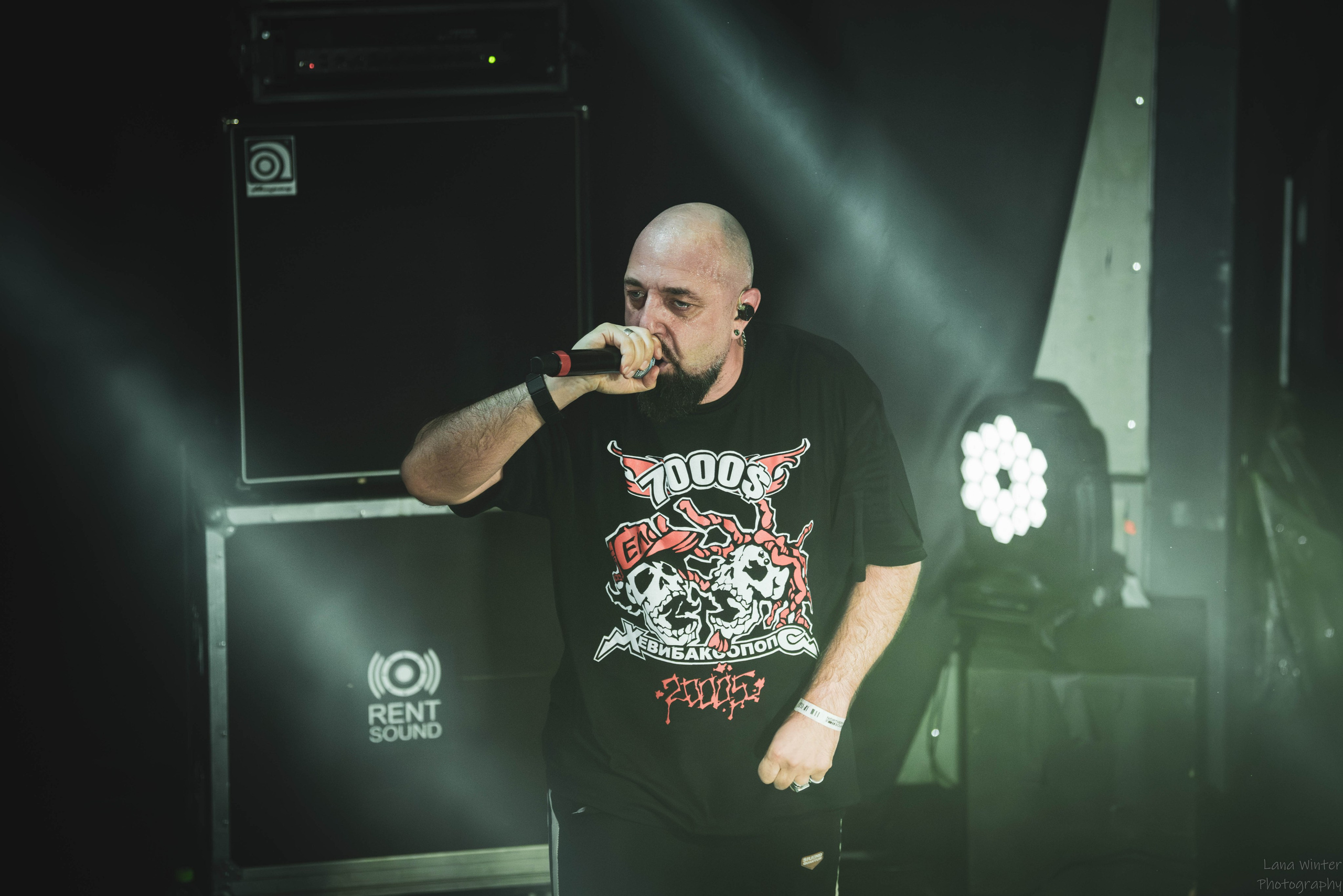 7000$ (29 июня 2025 года, Москва, клуб Урбан). Фотограф Светлана Блинова, Москва и Московская область