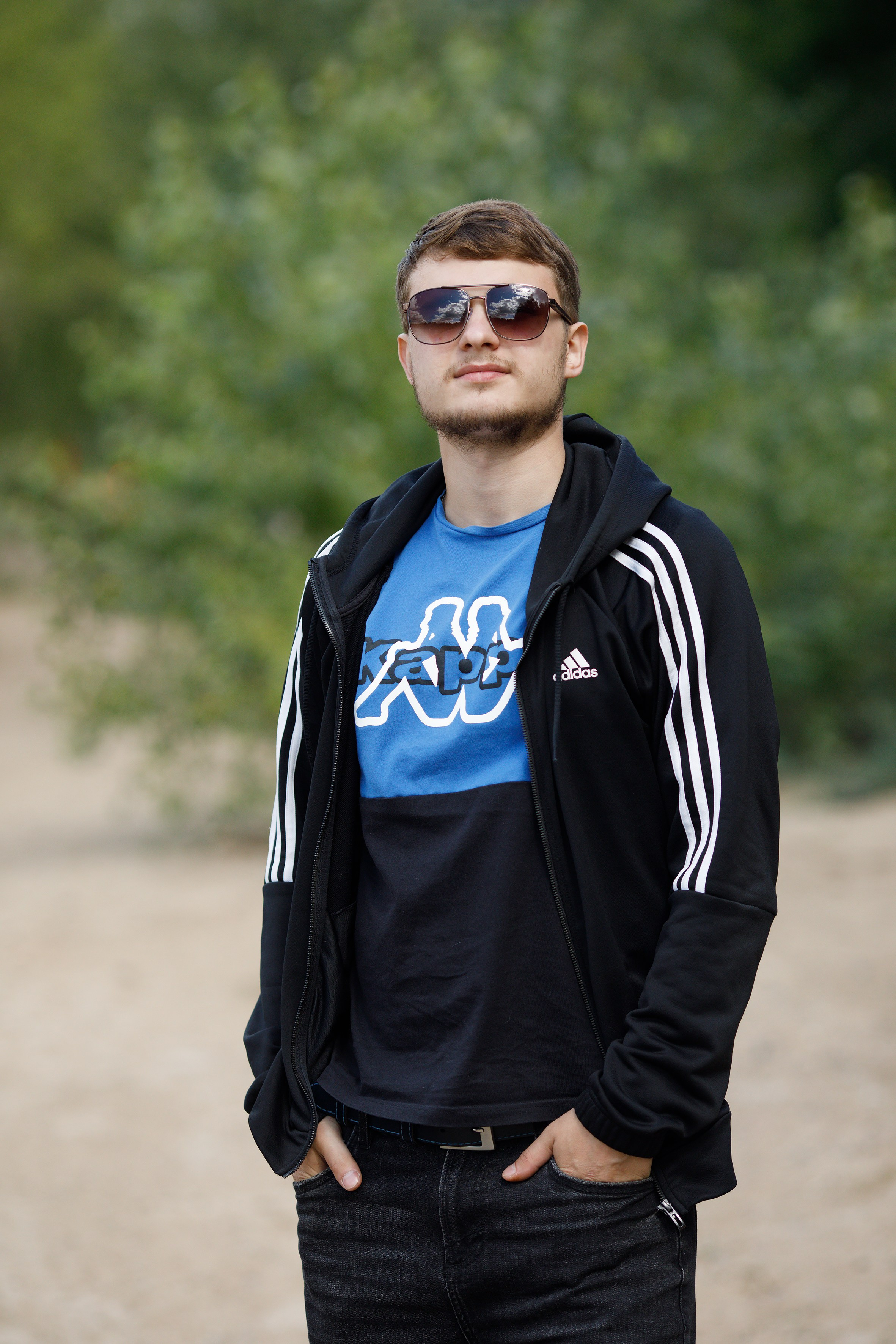 Семейная фотосессия в парке. Фотограф Анна Телекаева, выпускные альбомы, семейные и репортажные съемки в Омске