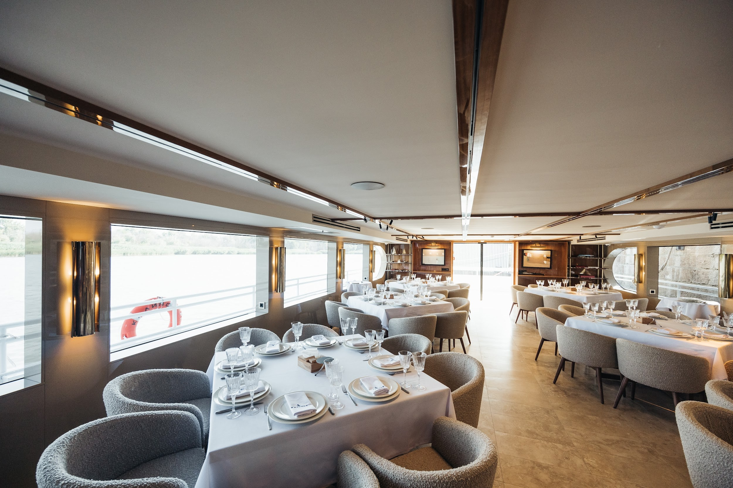 Яхта Калипсо