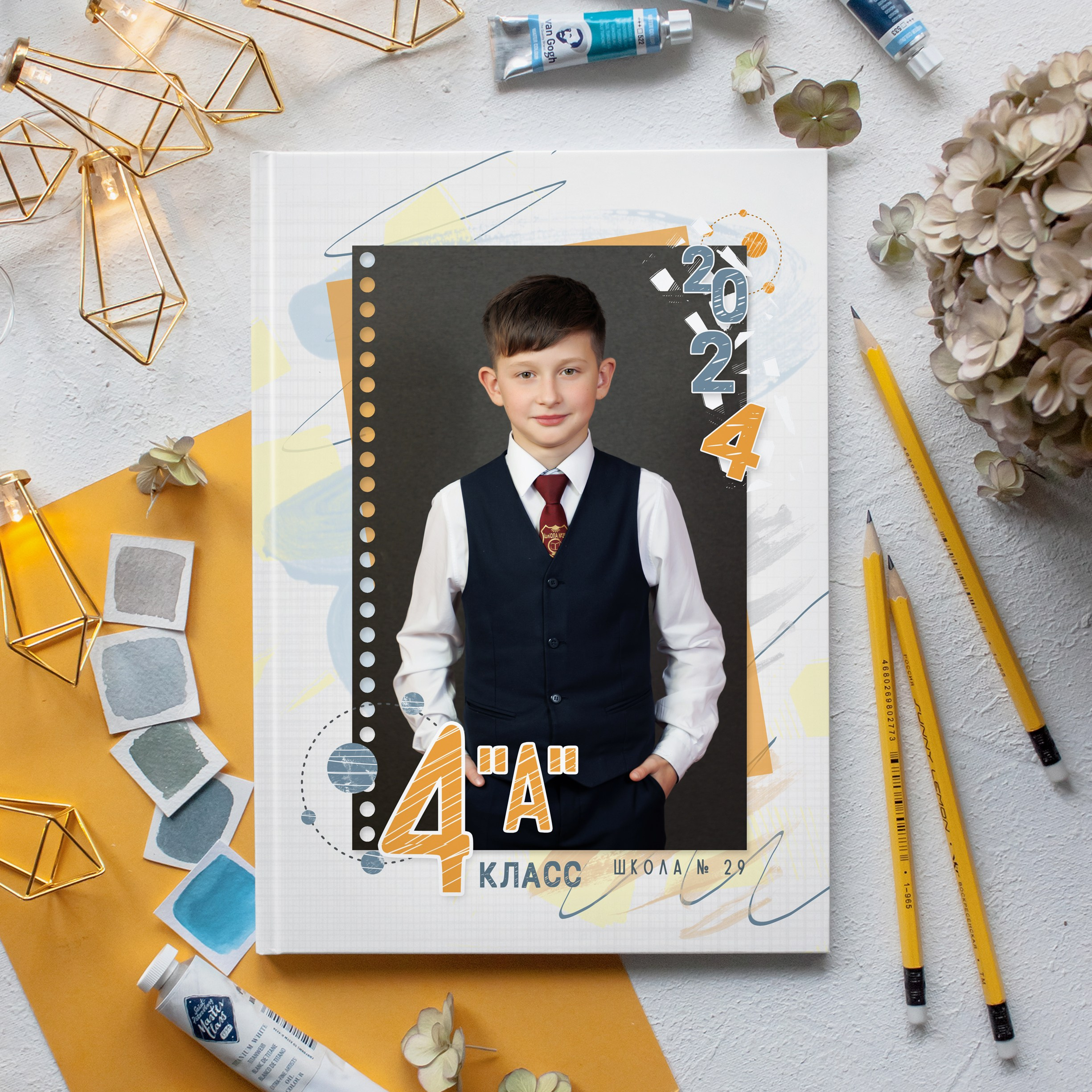 Варианты фотокниг для начальной и старшей школы. Детский школьный и семейный фотограф в Краснодаре