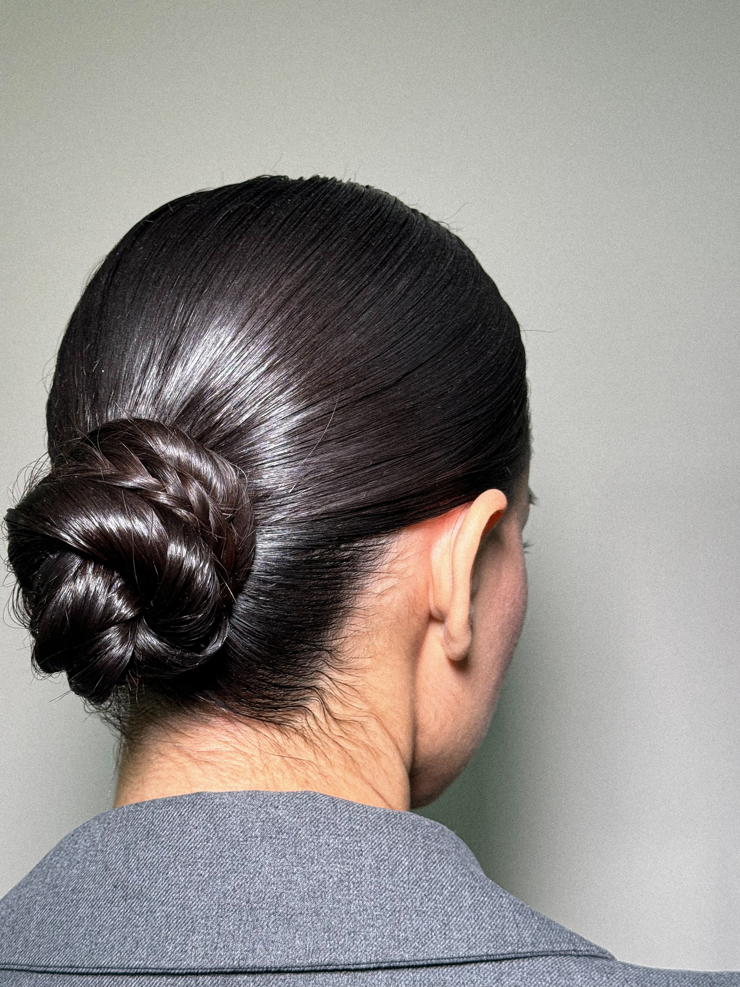 Прически. Свадебный визажист и стилист по прическам в Москве