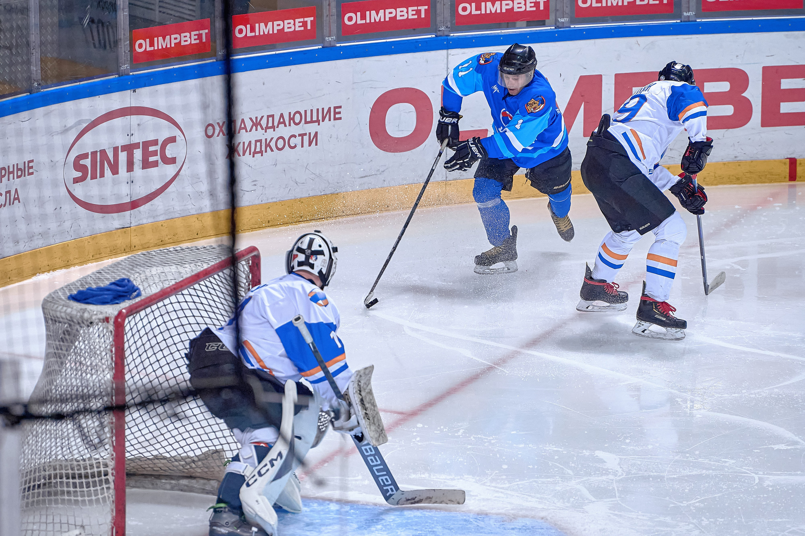 Платинум Арена — Хоккей — РусГидро. Фотограф Яковлев Роман — Красноярск