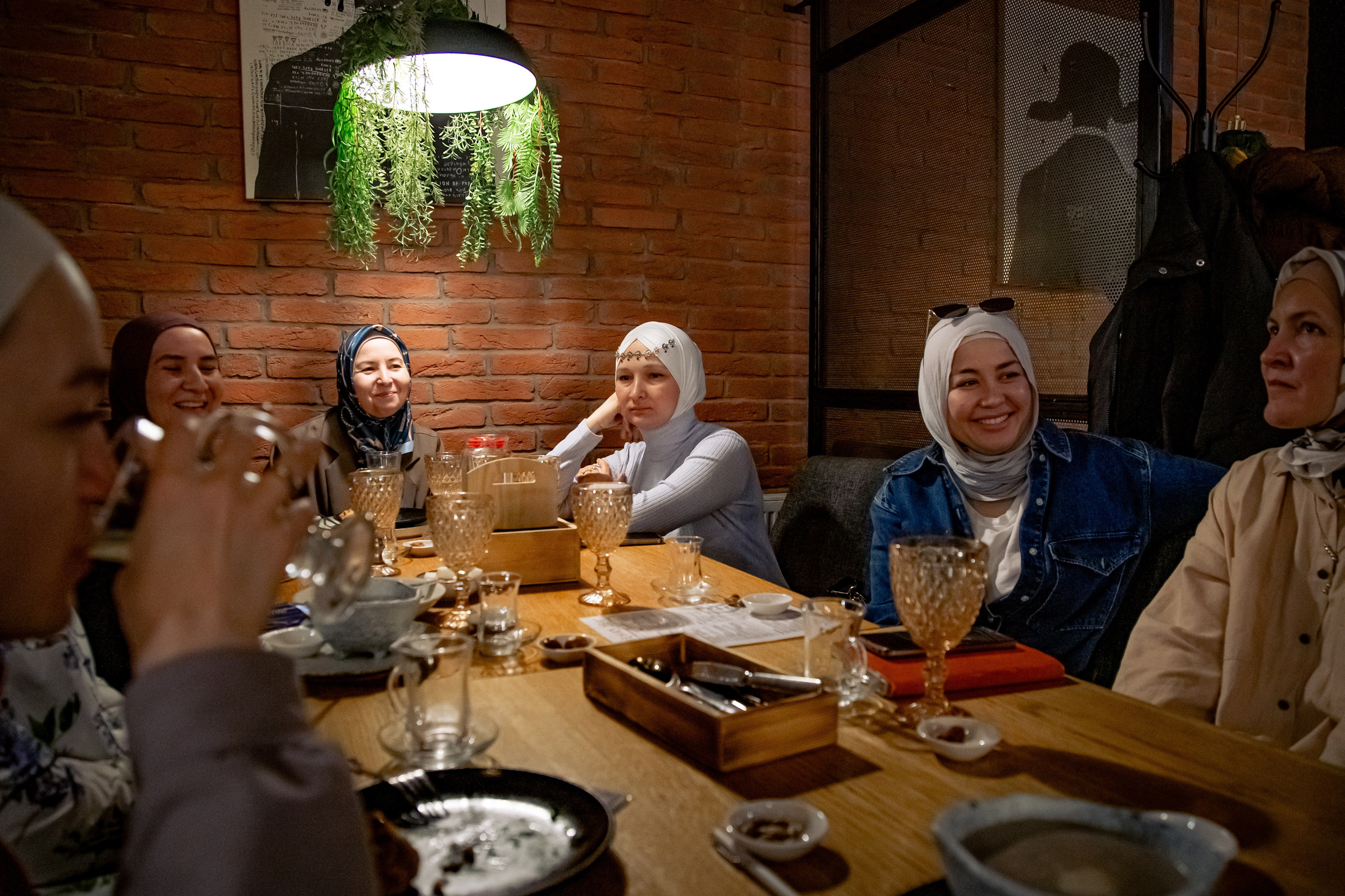 Встреча команды. Репортажный и портретный фотограф Казань / Горячих Полина