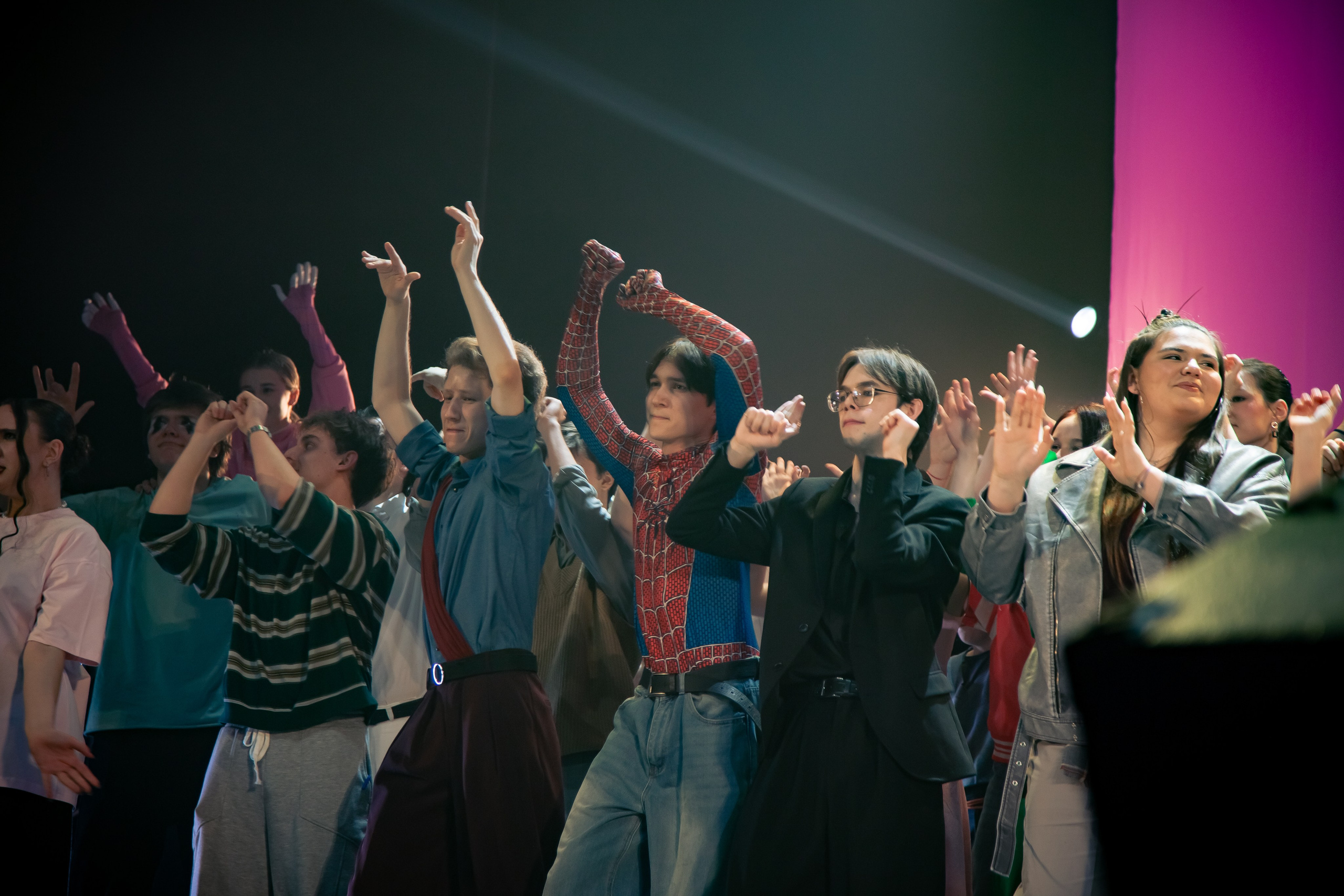 Студвесна ИФ и ИВМИиТ. Репортажный и портретный фотограф Казань / Горячих Полина