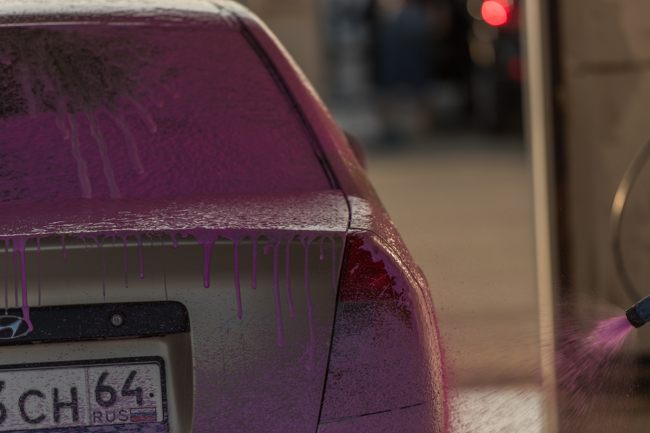 На автомойке. Фотограф Саратов Юлия Петрова