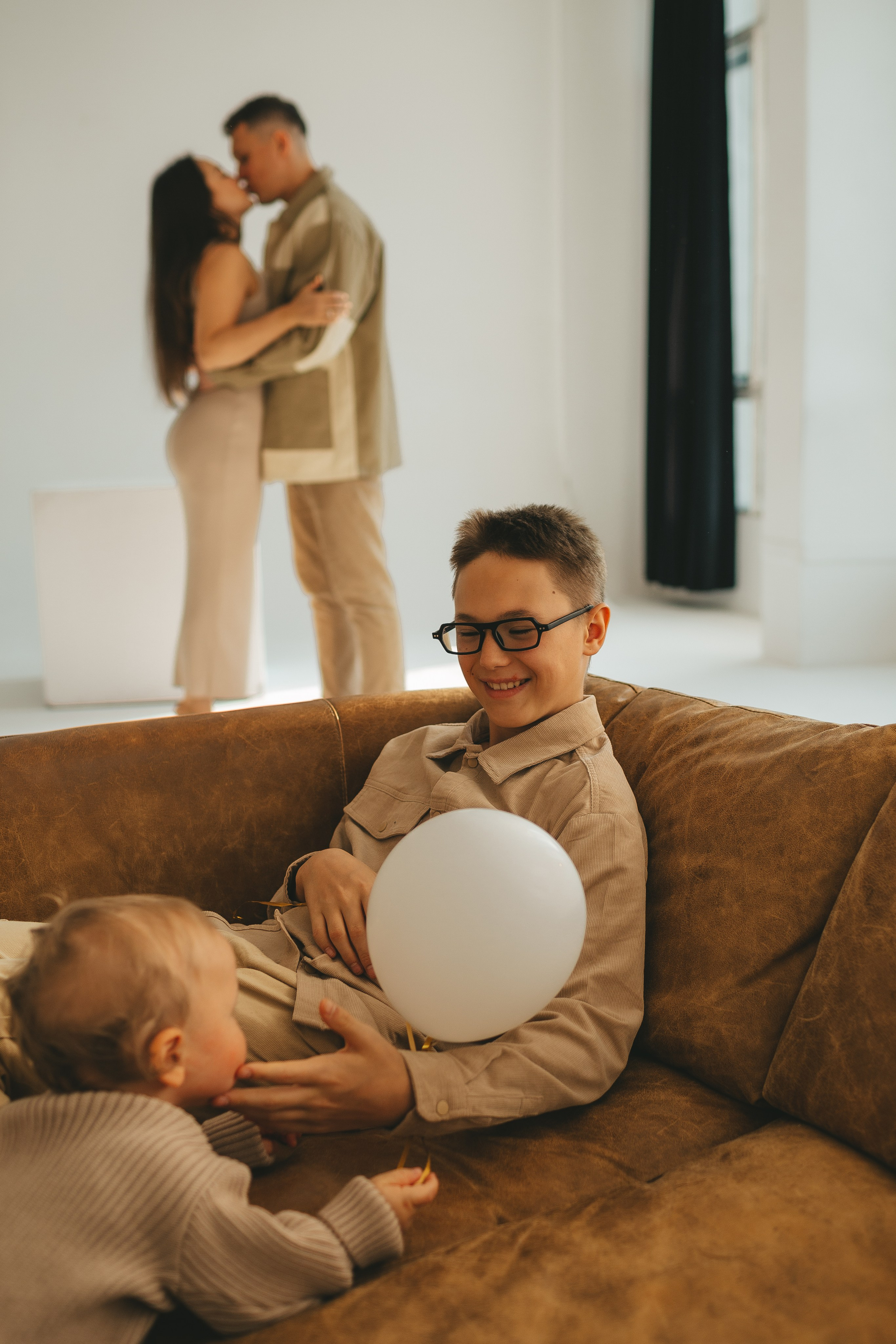 Семейная фотосессия в студии. Семейный и детский фотограф и видеограф в Москве, Дрокина Наталья