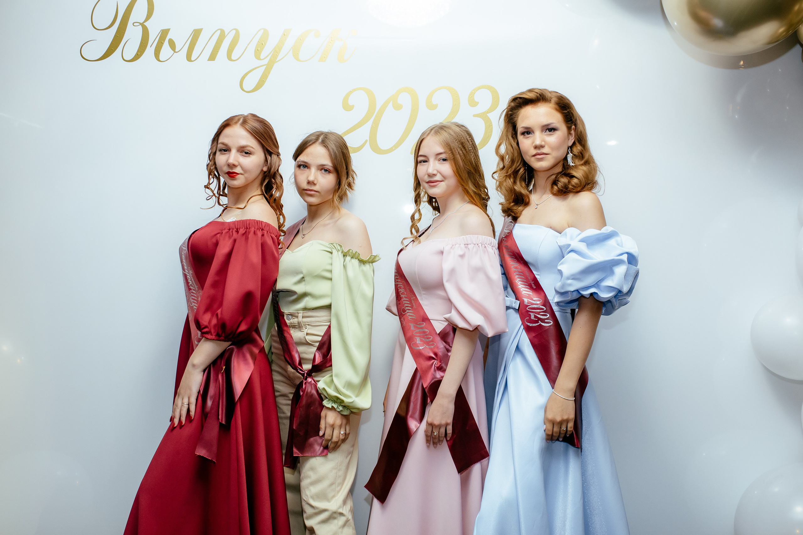 Вручение аттестатов. Семейный фотограф в Новосибирске Екатерина Сафронова