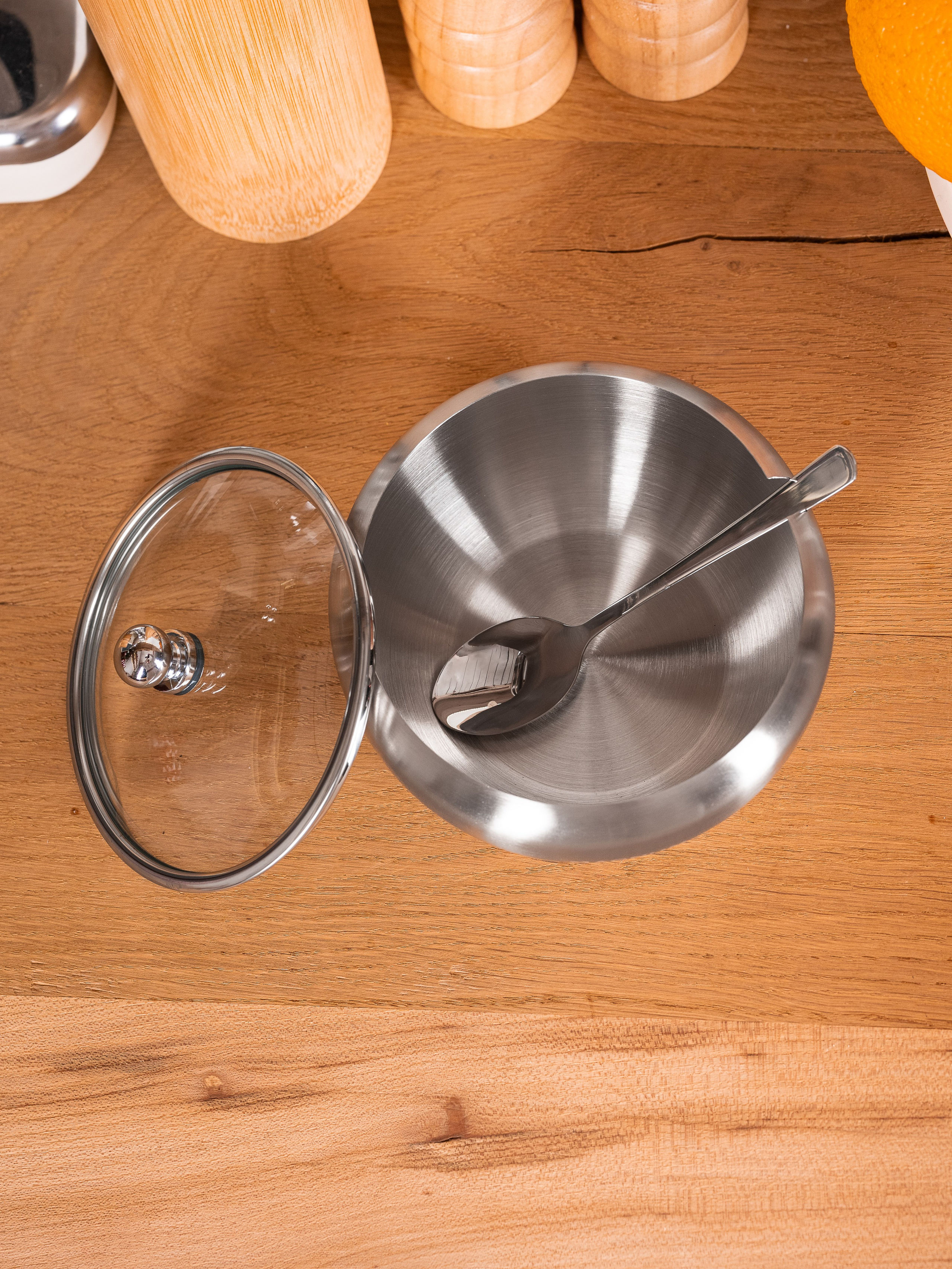 Сахарница и маслёнка серия 5. Предметный фотограф, фото для маркетплейсов Пятигорск, КМВ