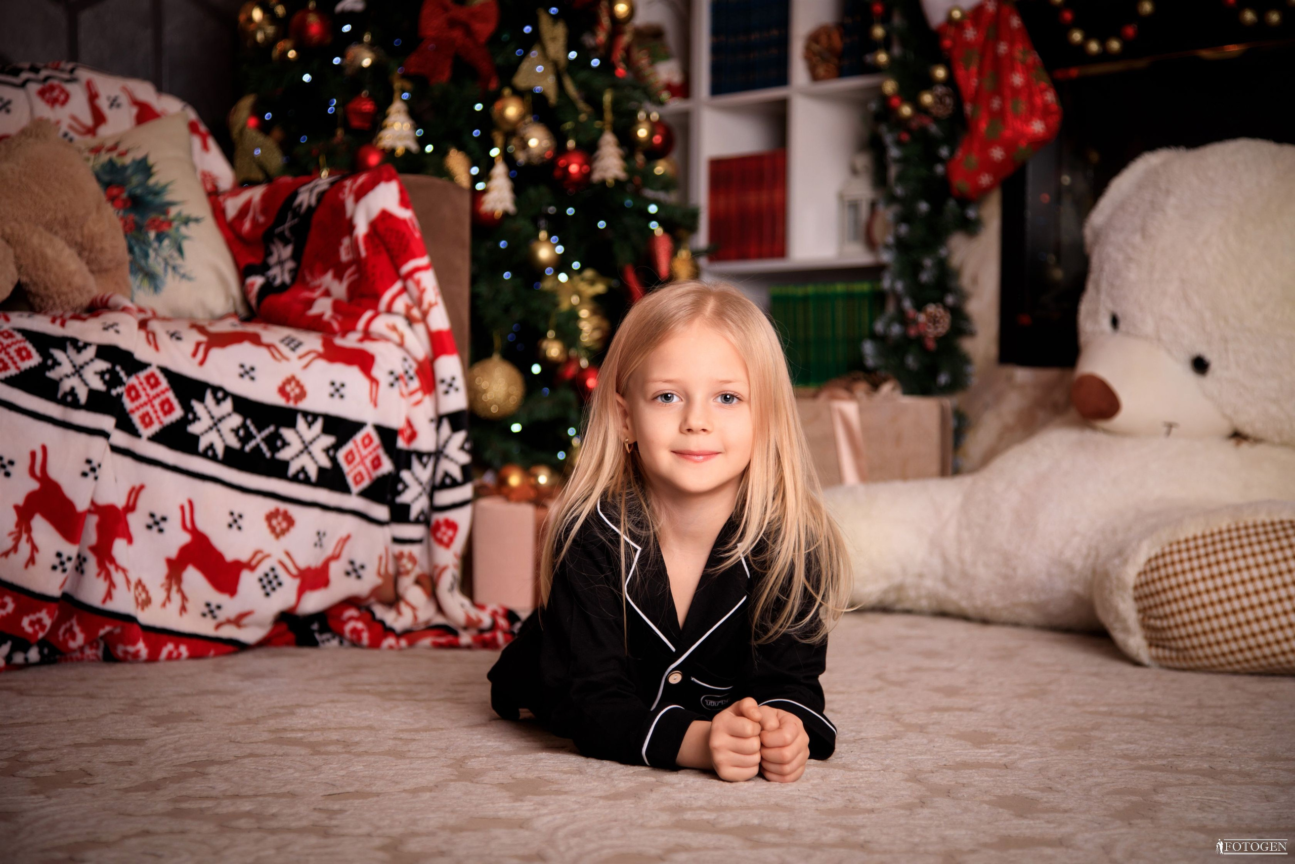 Портфолио новогодние фотосессии для детей в Краснодаре. Интерьерная фотостудия FOTOGEN г. Краснодар