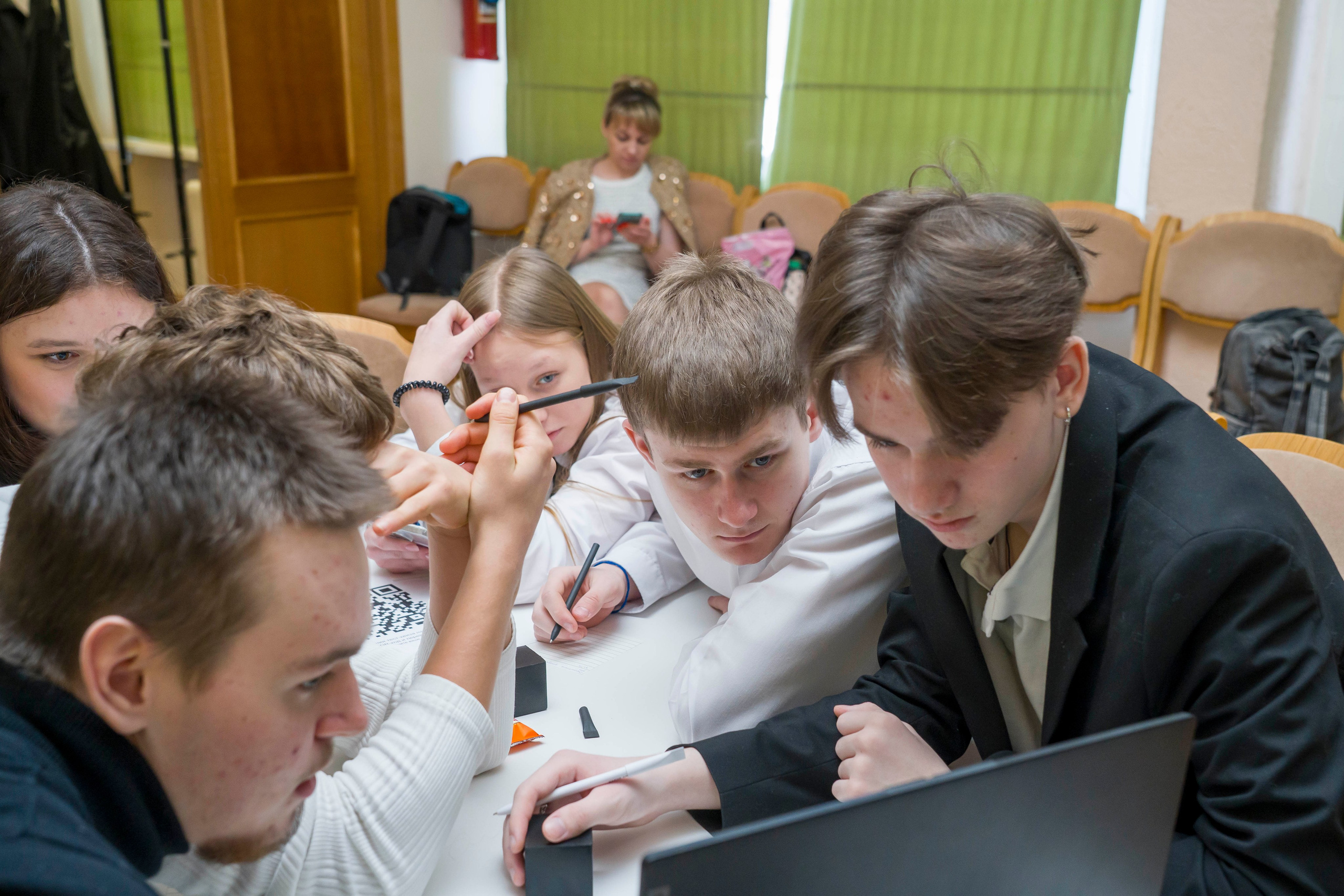 Экономический чемпионат им. Маневича. Фотограф в Санкт-Петербурге. Репортажная и все съёмки для бизнеса