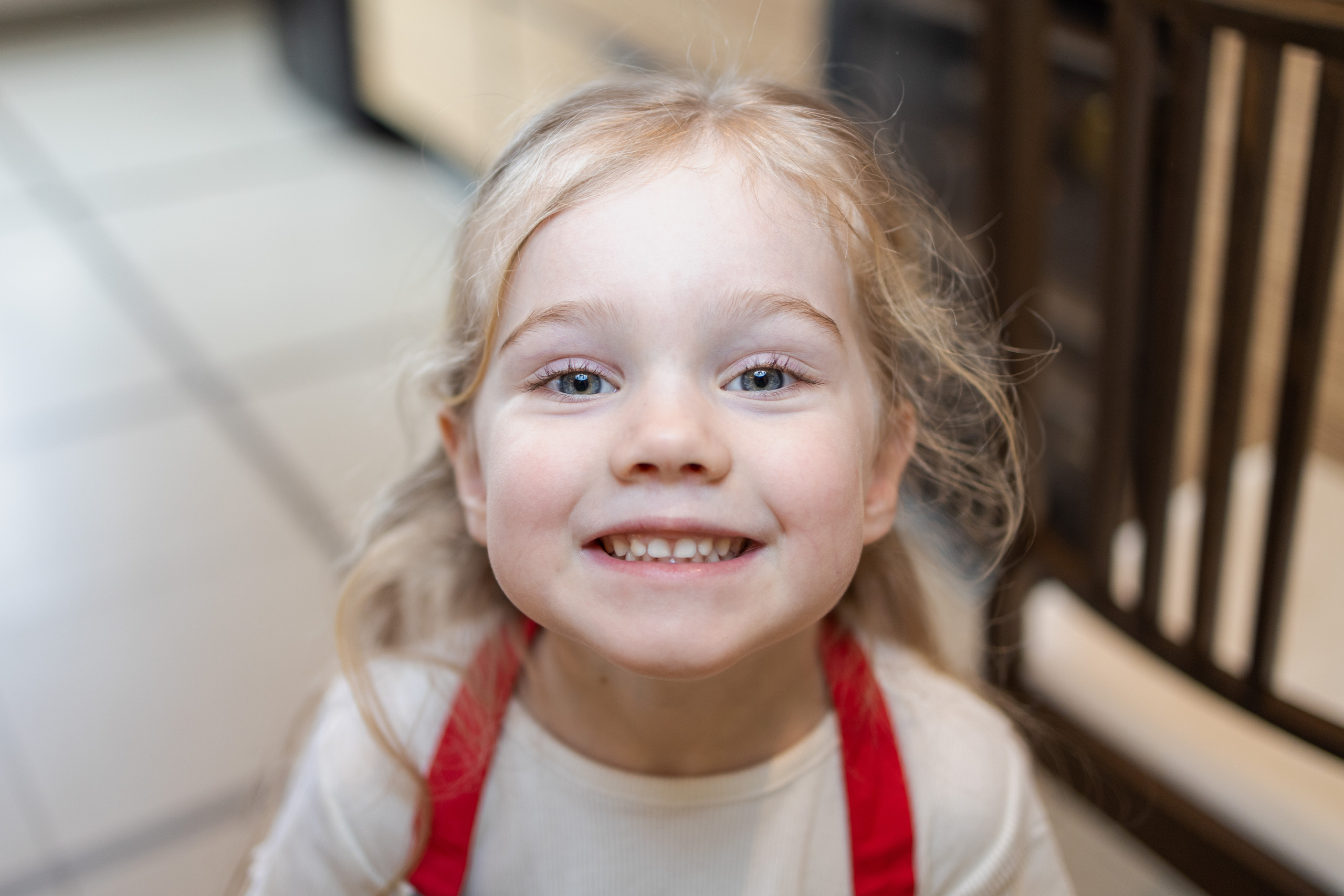 Пицца вкуснее, когда её готовят мама с дочкой. Репортажный и студийный фотограф в Москве — Софи