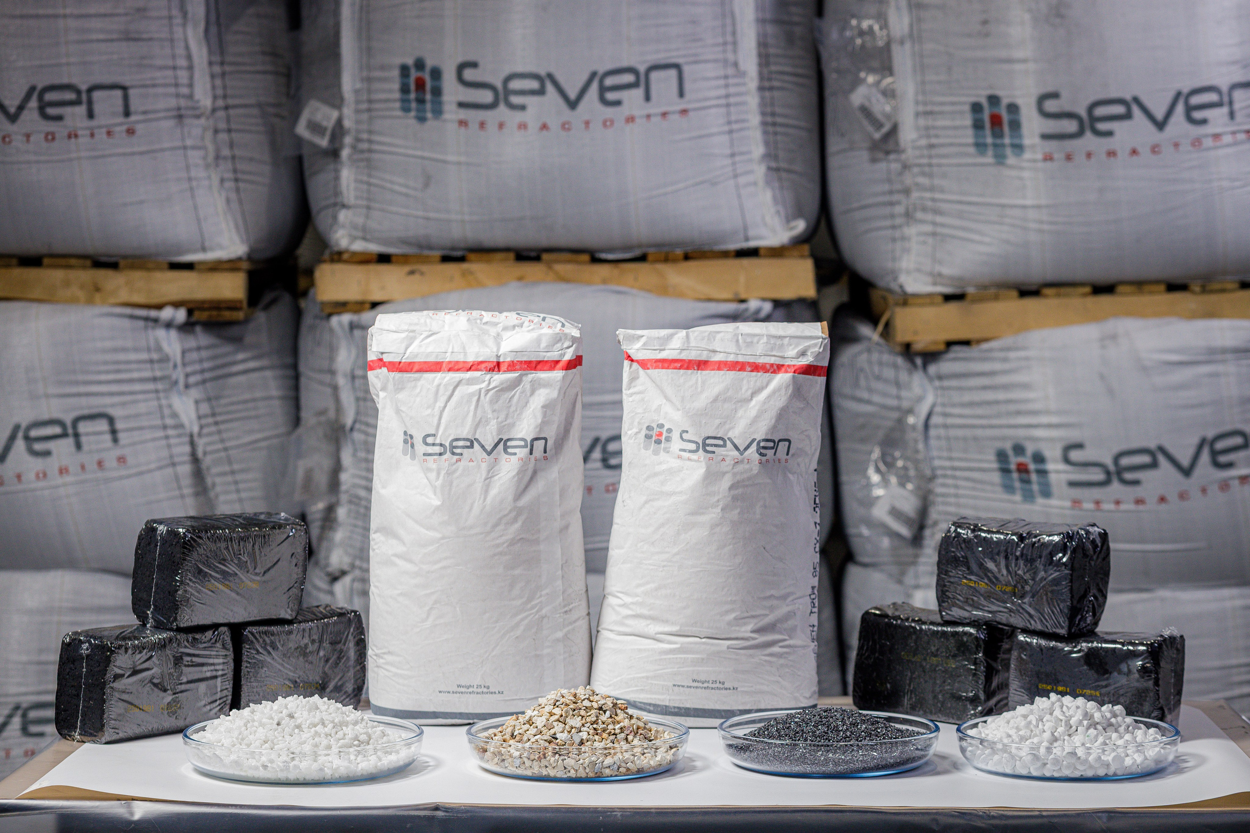 Студийный фотограф в Караганде Алексей Баранов. Фотограф Алексей Баранов. Фотостудия Flash. Семейные фотосессии в Караганде. Индивидуальные фотосессии, детские фотосессии, парные фотосессии в Караганде. Интерьерная фотосессия в Караганде. Семейный фотограф Алексей Баранов. Детский фотограф Алексей Баранов. Художественный фотограф Алексей Баранов. Свадебный фотограф Алексей Баранов. Черно-Белая съемка в Караганде. Самые лучшие семейный и детские фотосессии в Караганде. Контент Съемка в Караганде. SMM в Караганде. Контент фотограф Алексей Баранов. Фотограф Караганда. Фотограф. Предметный фотограф Алексей Баранов. Промышленность. фотосессия на заводе. фотосессия для Календаря в караганде. фотосъемка для книги. фото для буклетов. производство в Караганде. тяжелая промышленность в Караганде. медицина в караганде. Промышленный фотограф Алексей Баранов в Караганде. 