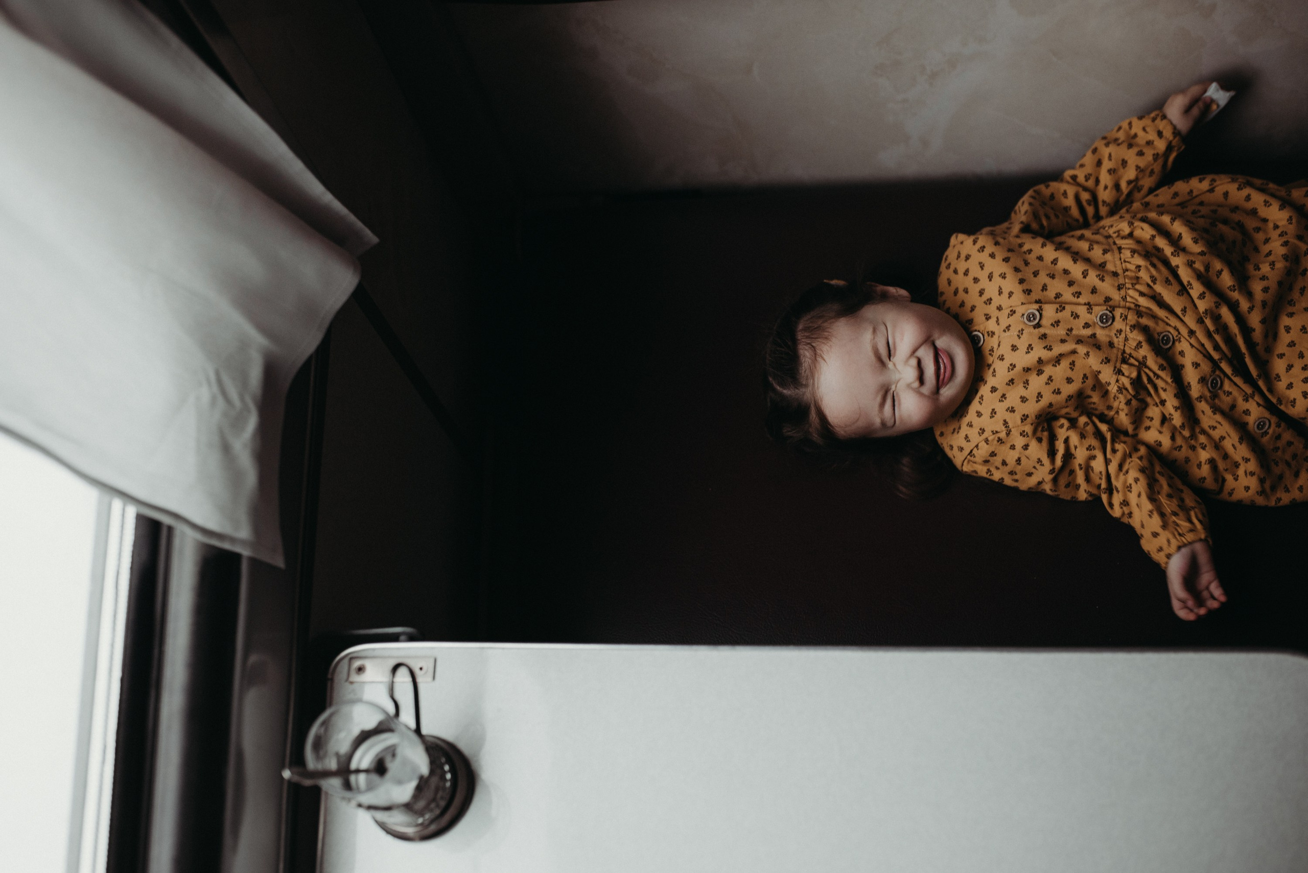 Алиса едет к бабушке. Семейный и детский фотограф в Новосибирске и Краснообске — Анна Ким