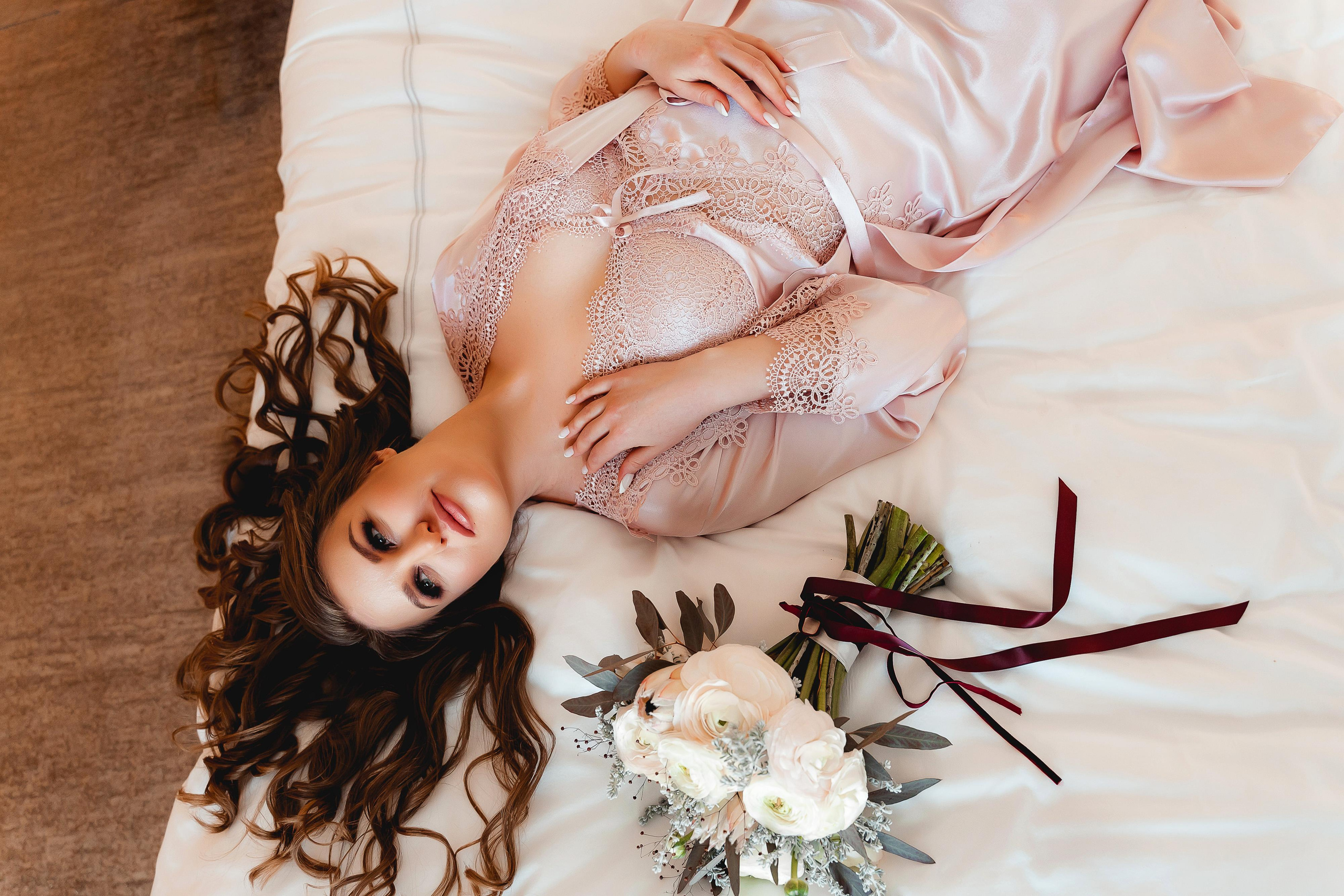 Свадебная фотосессия в Swissôtel Красные Холмы 5* для Нэлли и Ивана