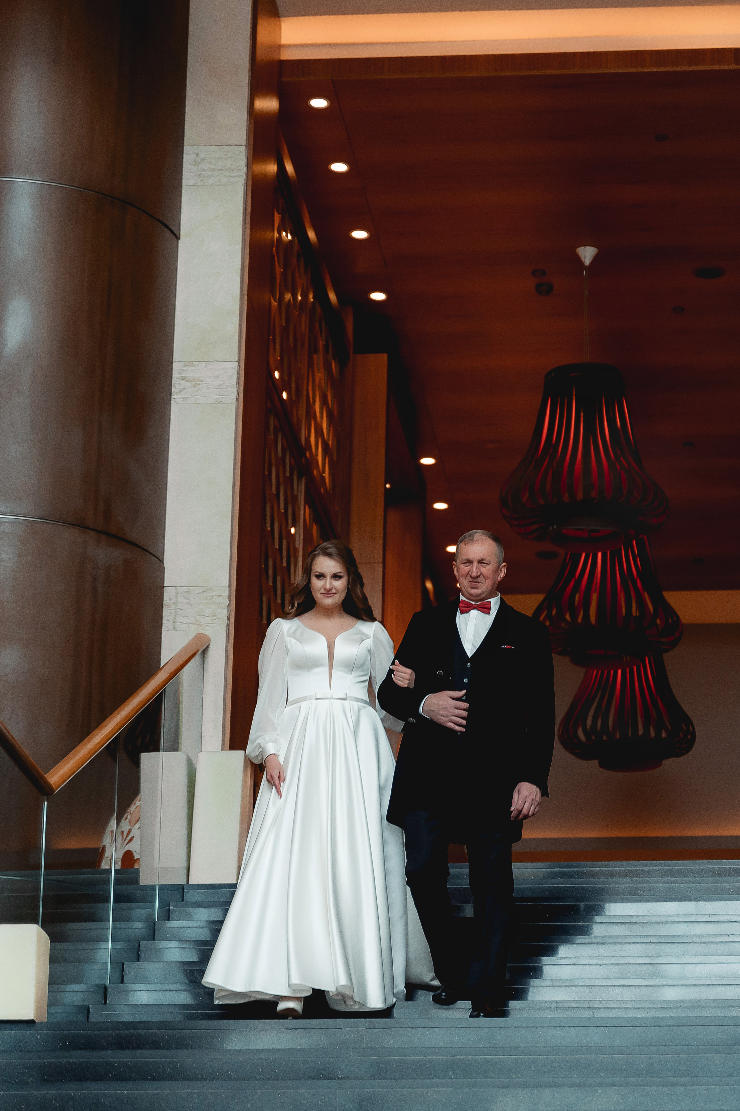 Свадебная фотосессия в Swissôtel Красные Холмы 5* для Нэлли и Ивана