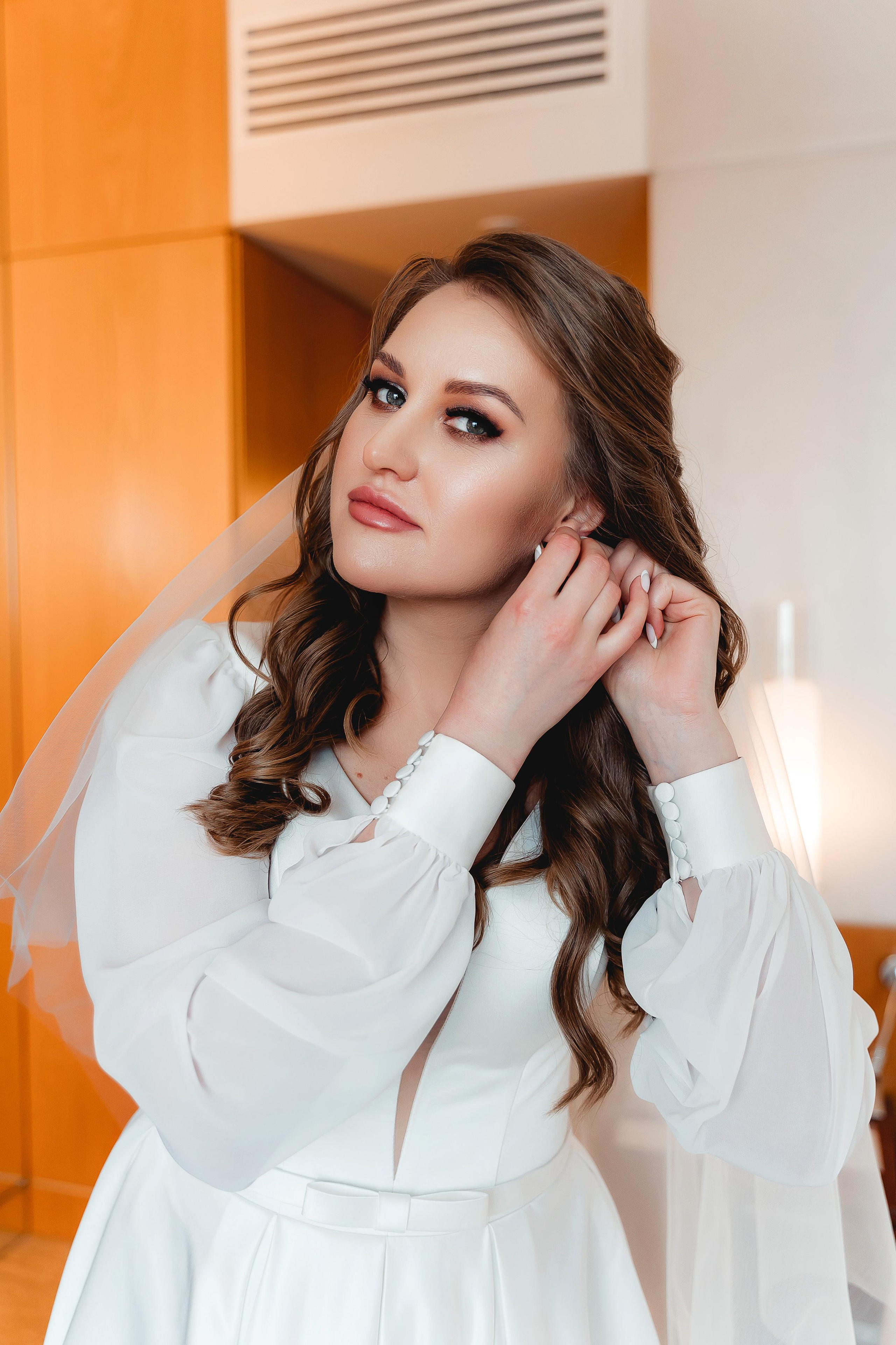 Свадебная фотосессия в Swissôtel Красные Холмы 5* для Нэлли и Ивана