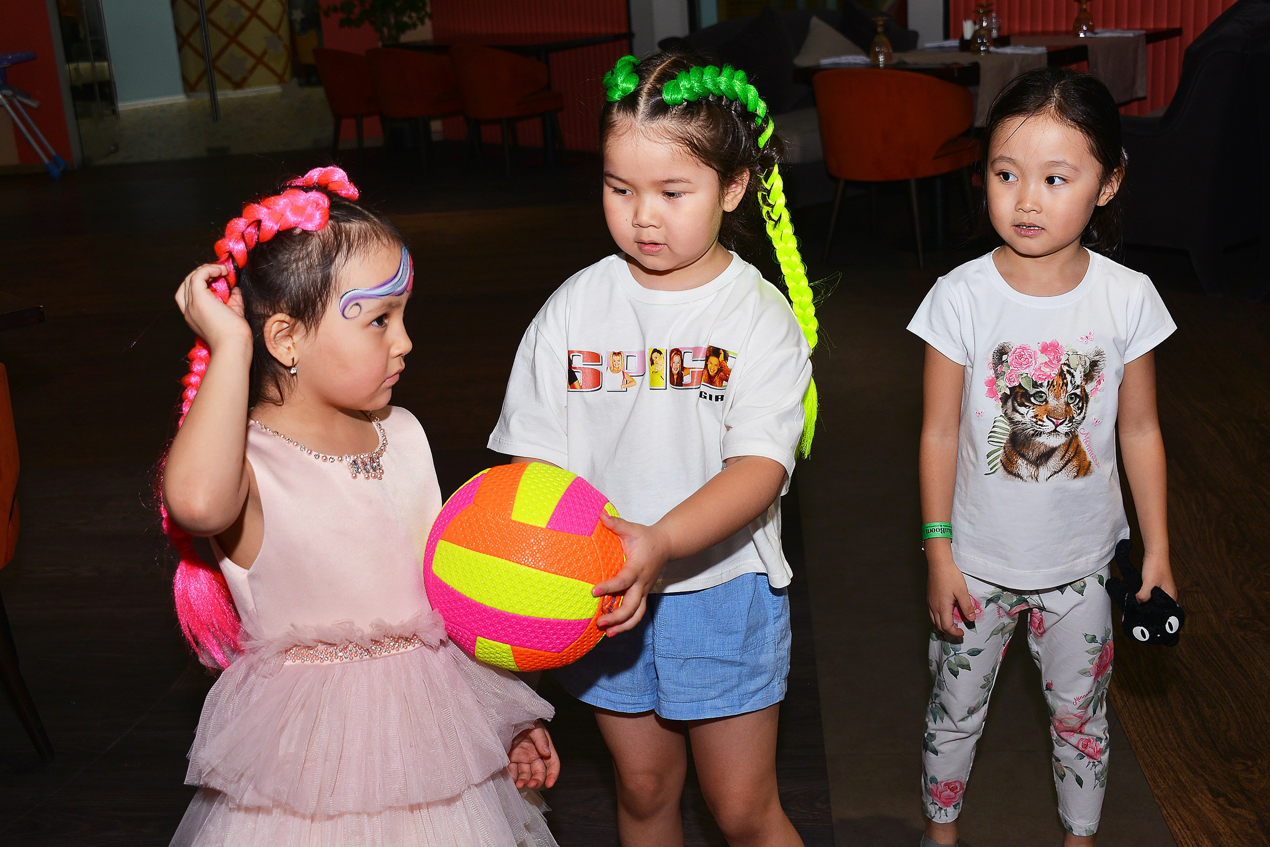 Дети-6 (Айлин-8 лет). Фотосъёмка. Фотограф Сергей Авдеев-семейный и детский фотограф в Алматы