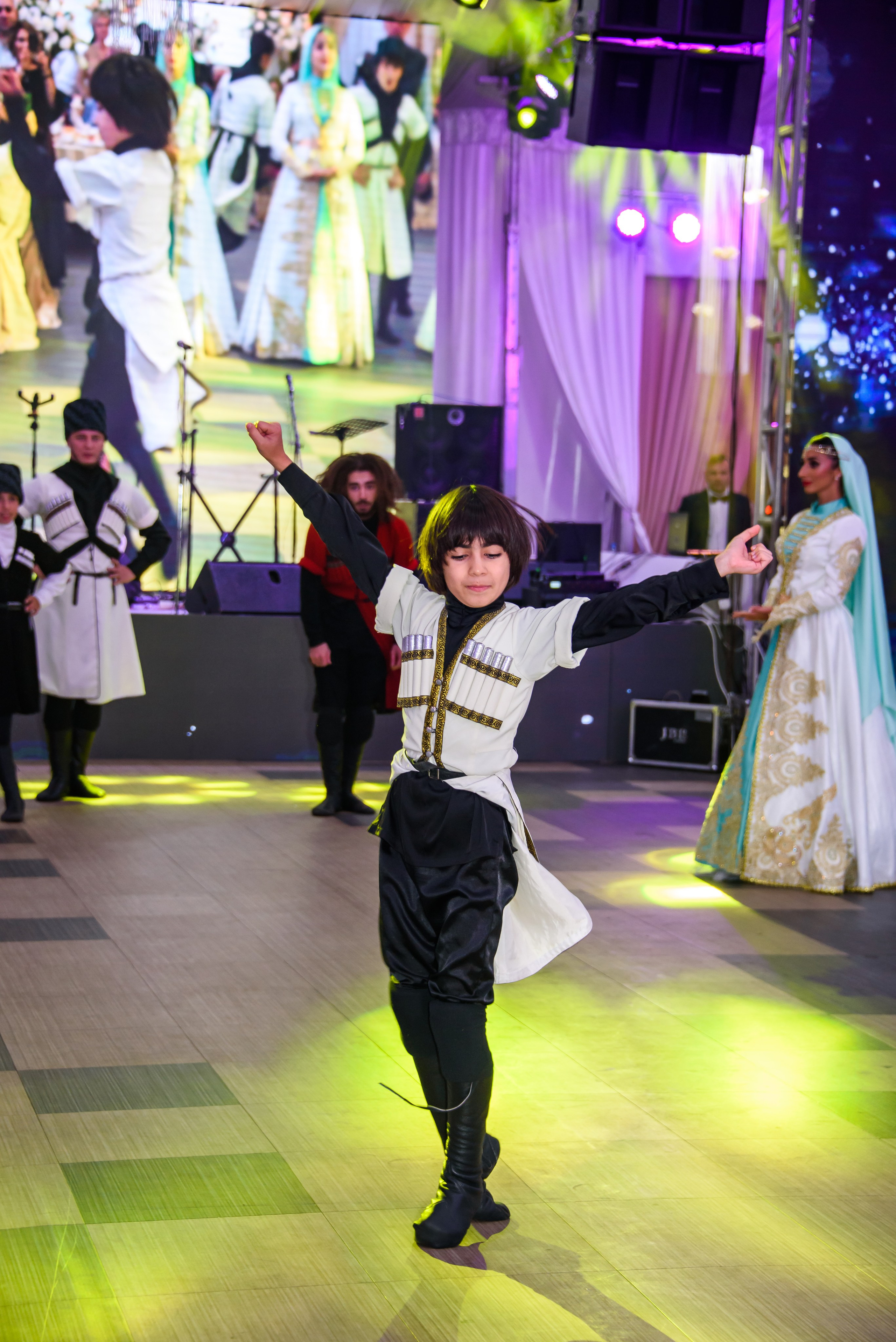 Свадьба. Фотосъёмка. Фотограф Сергей Авдеев-семейный и детский фотограф в Алматы
