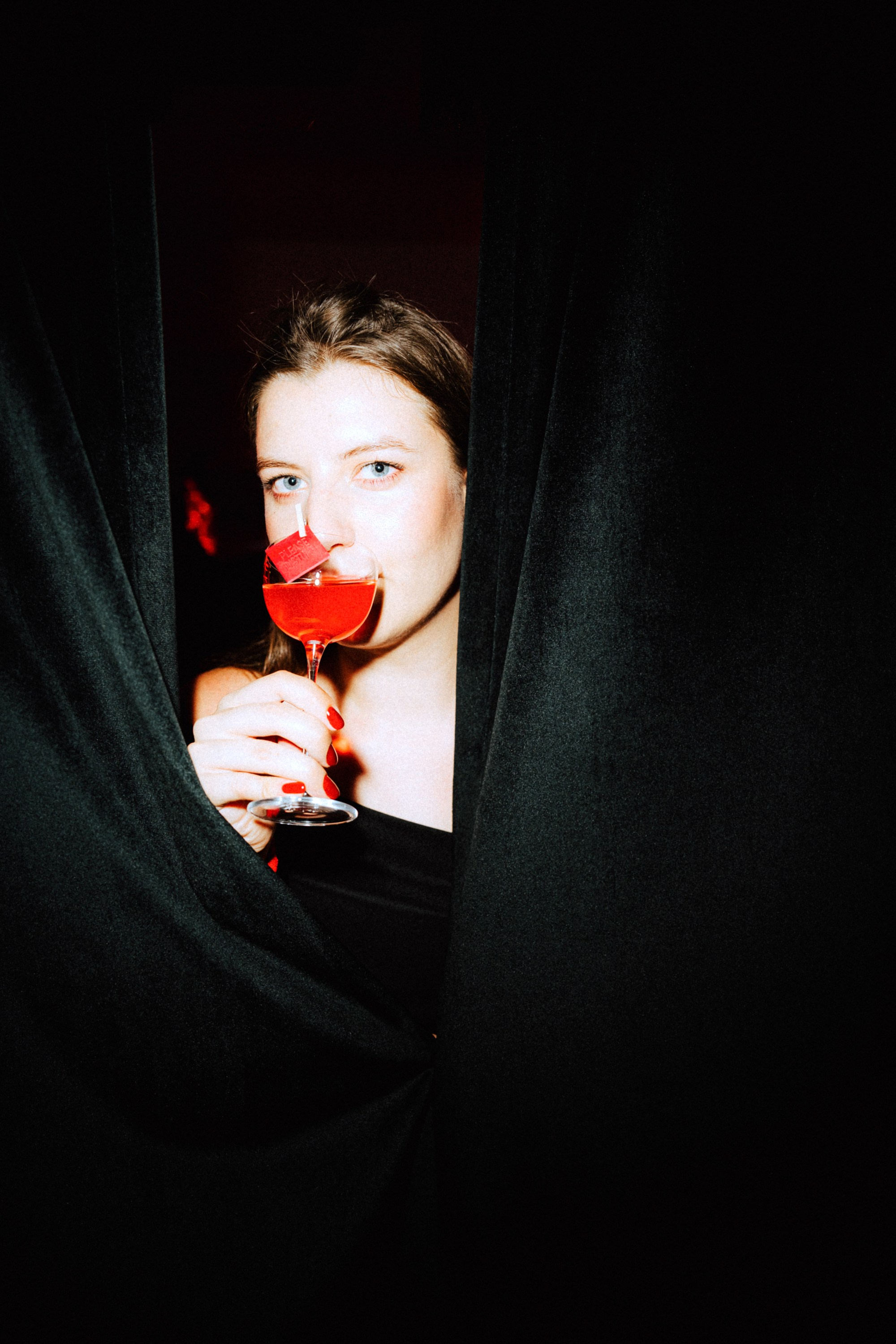 Red Birthday Party in Sol x Magneto. Костя Жуков — фотограф в Москве