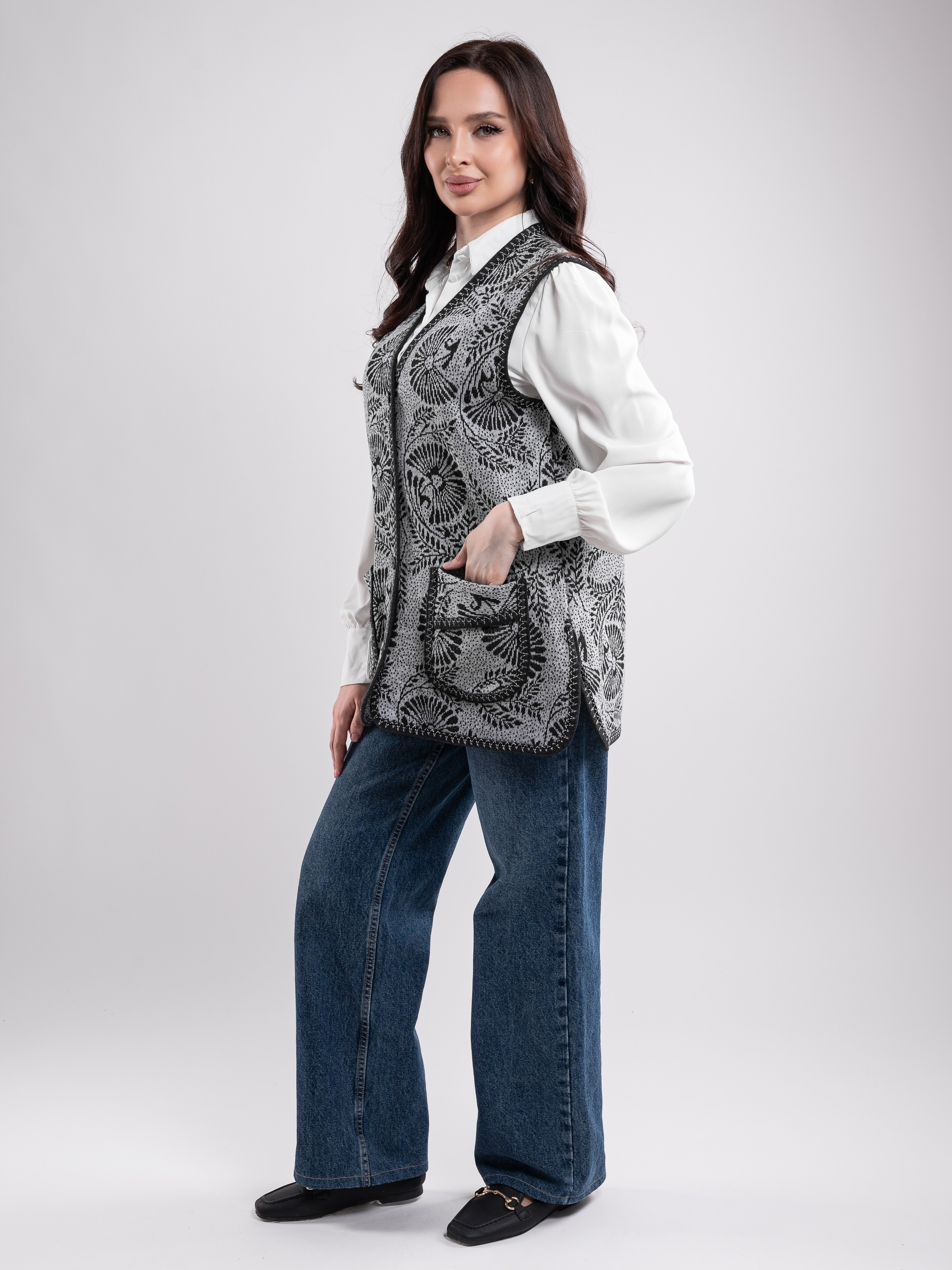 Жилеты. Предметный фотограф, фото для маркетплейсов Пятигорск, КМВ